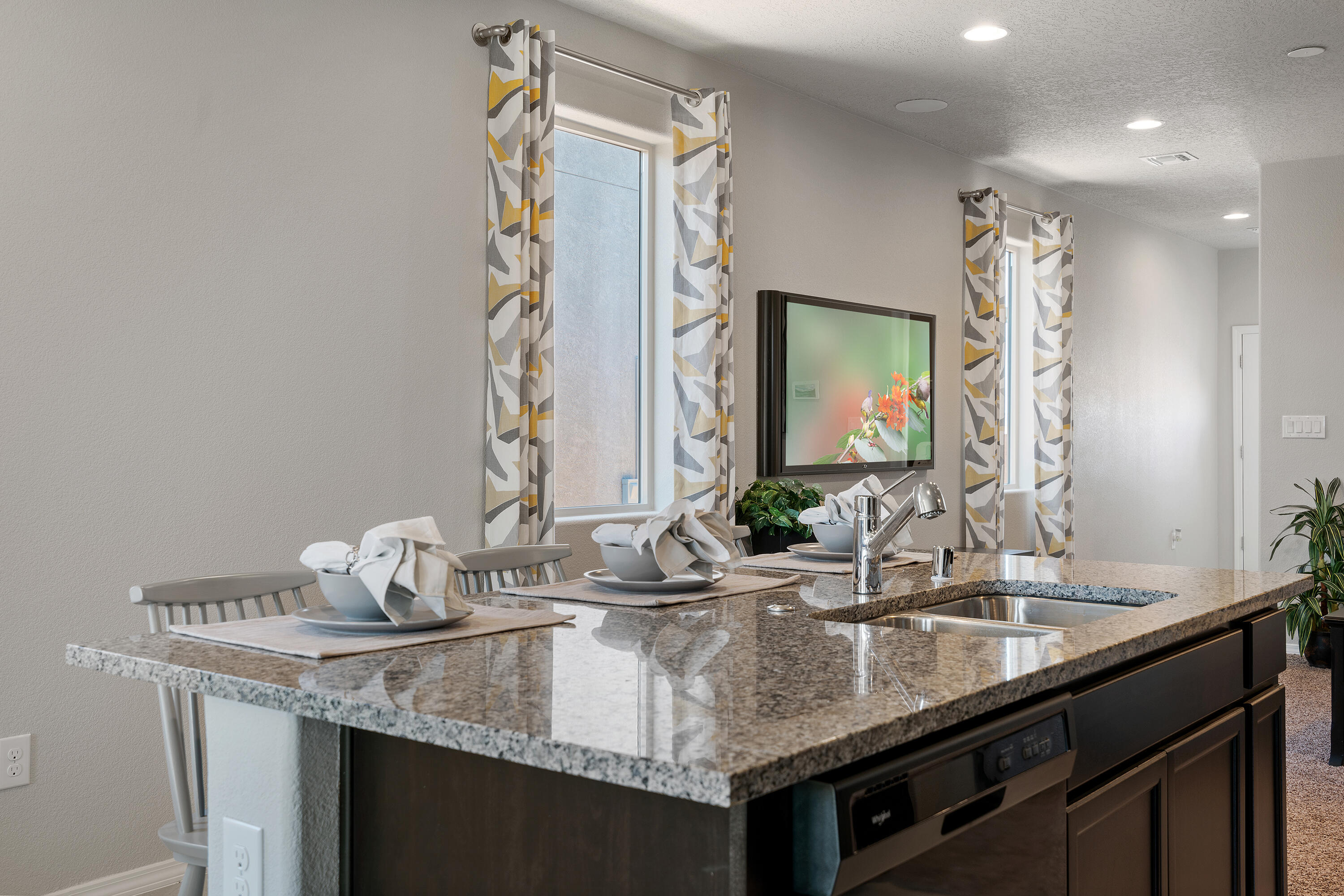 10805 Sabino Loop SW