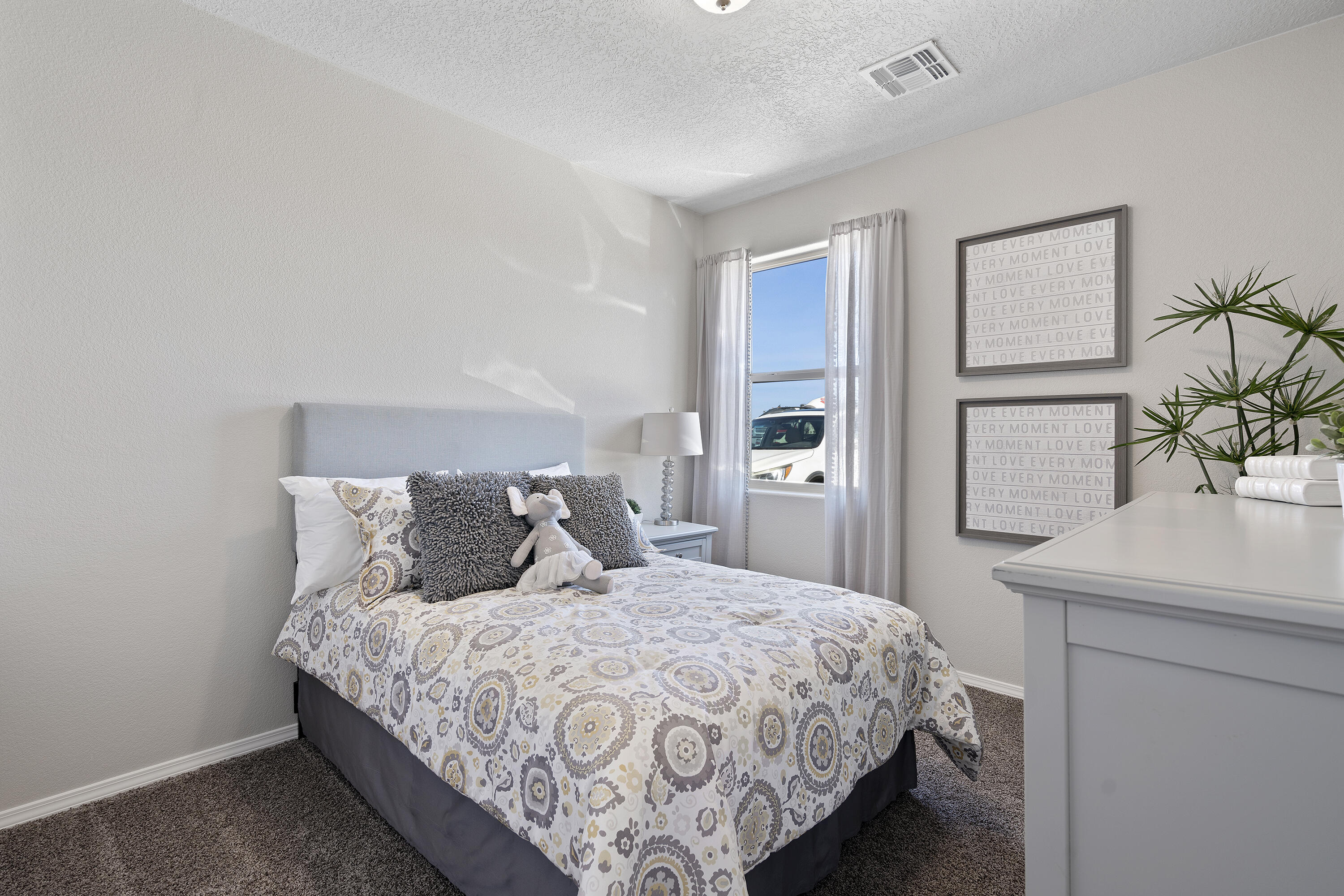10805 Sabino Loop SW