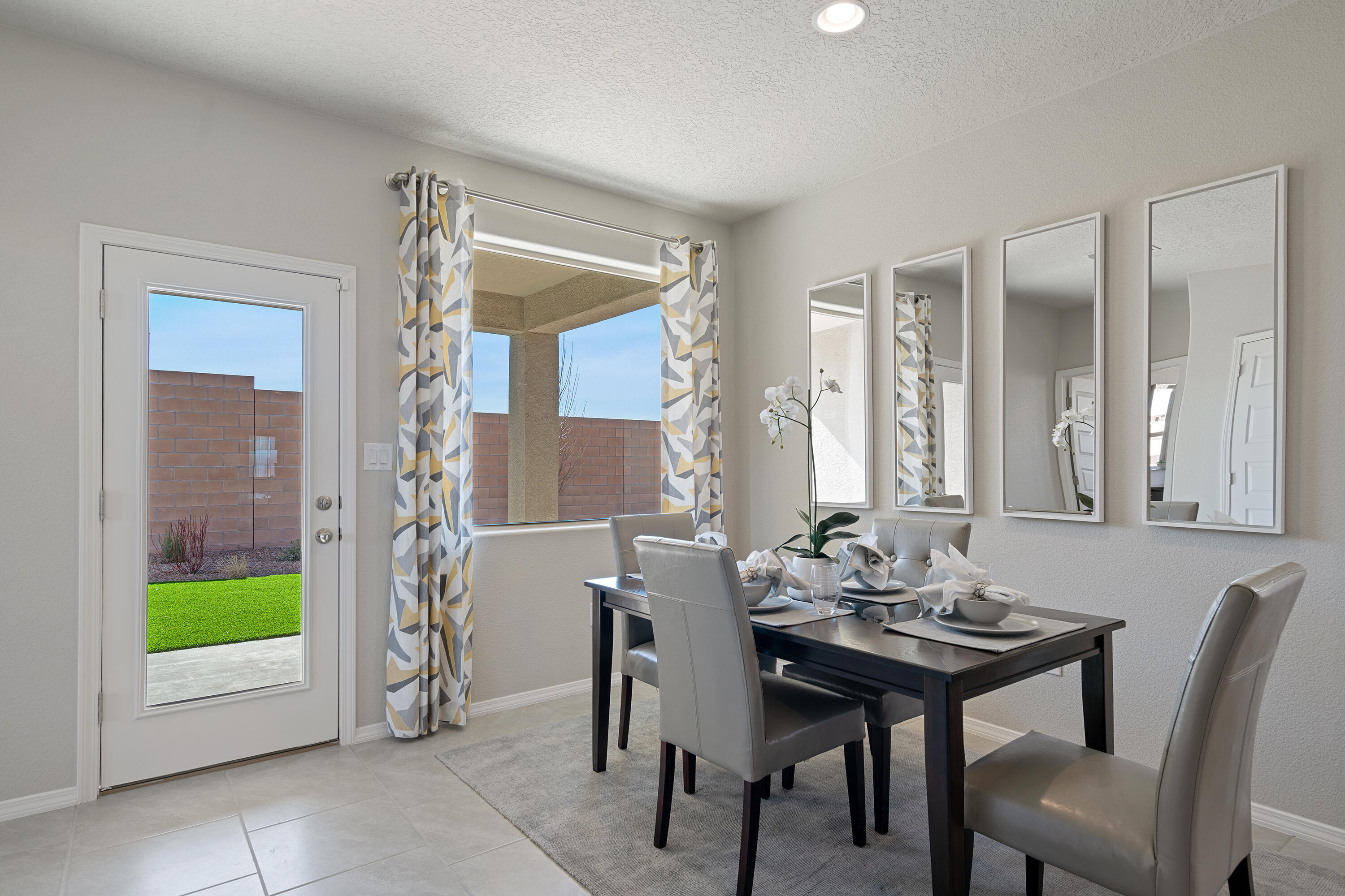 10805 Sabino Loop SW