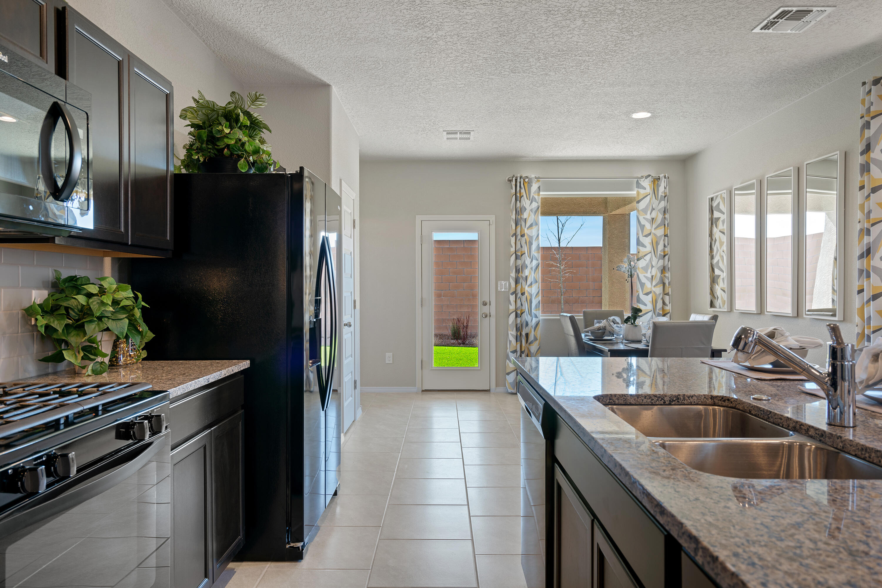 10805 Sabino Loop SW