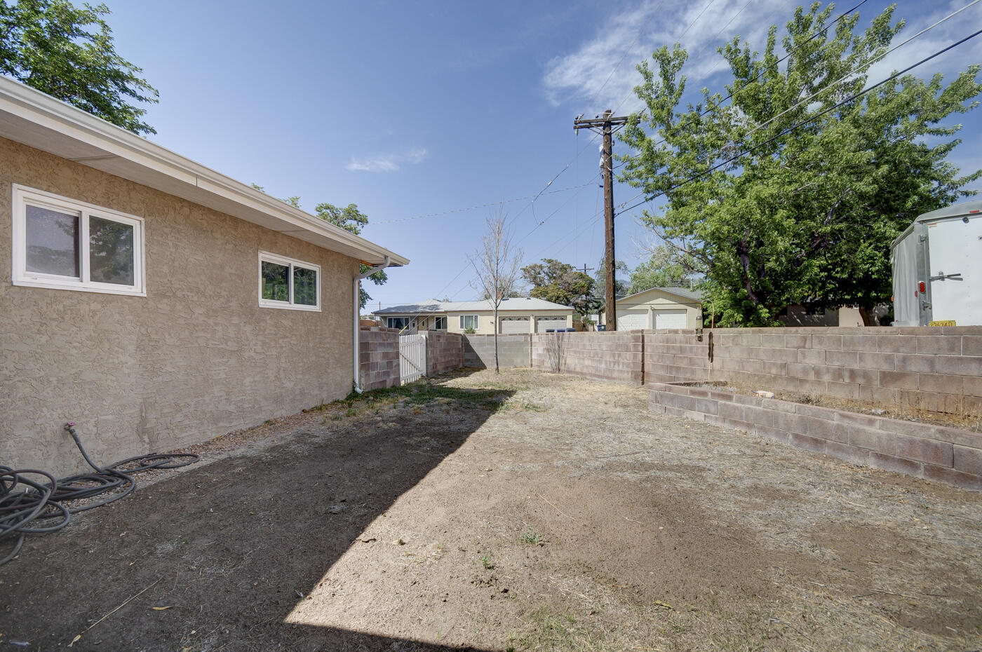 1840 June Street NE