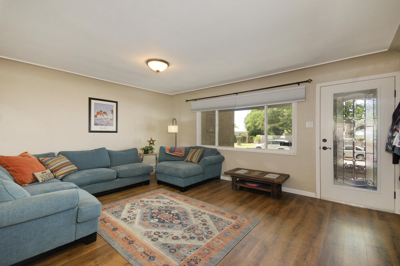 1840 June Street NE