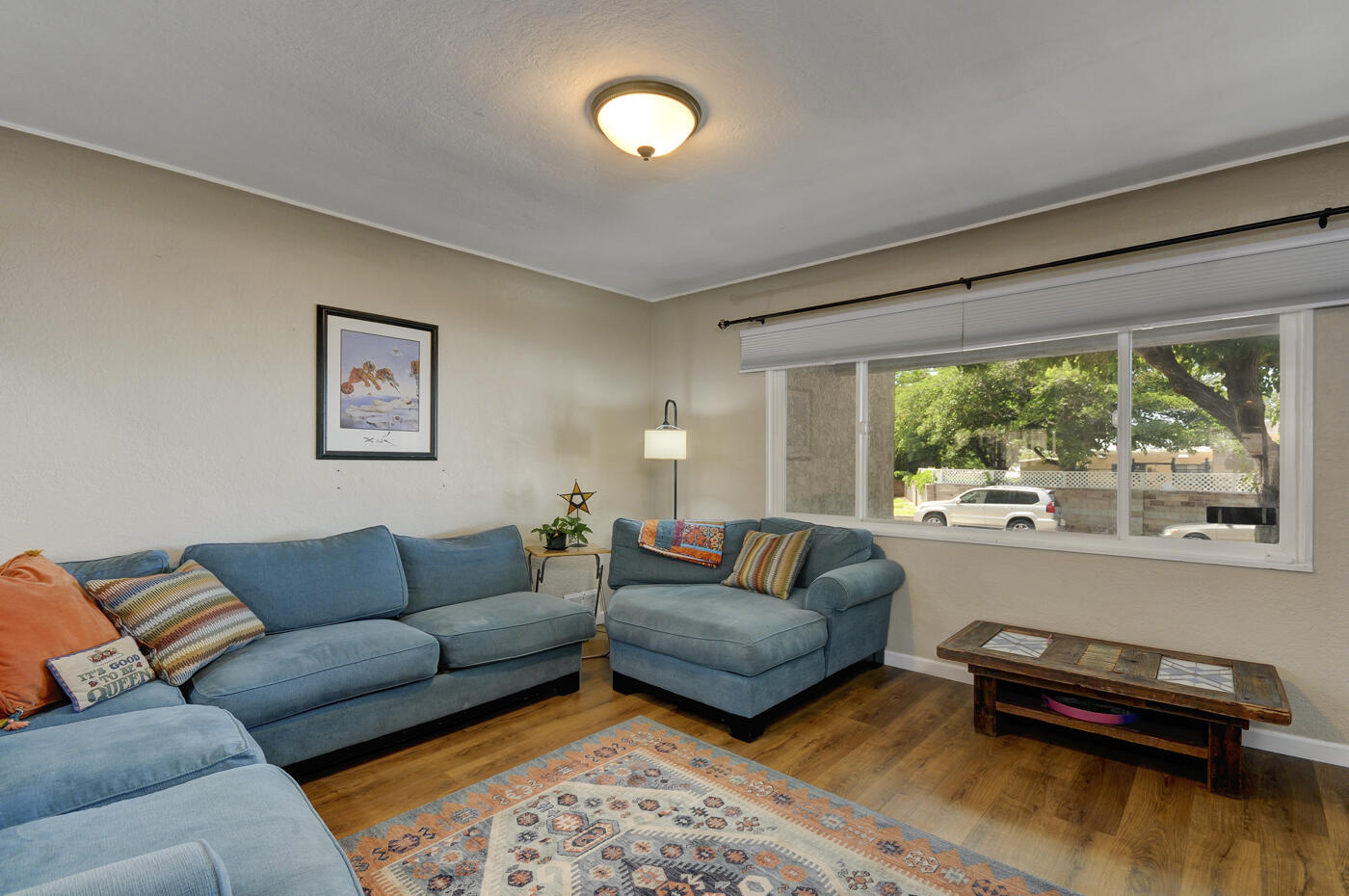 1840 June Street NE