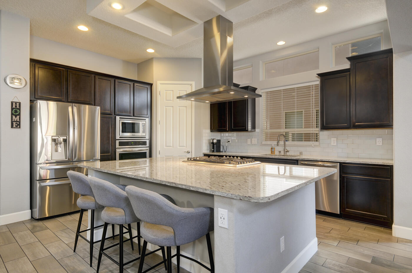 1615 Barbaro Drive SE