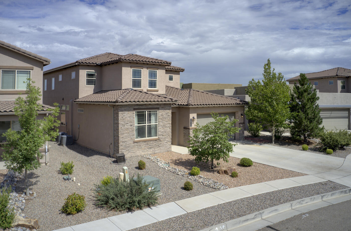 1615 Barbaro Drive SE