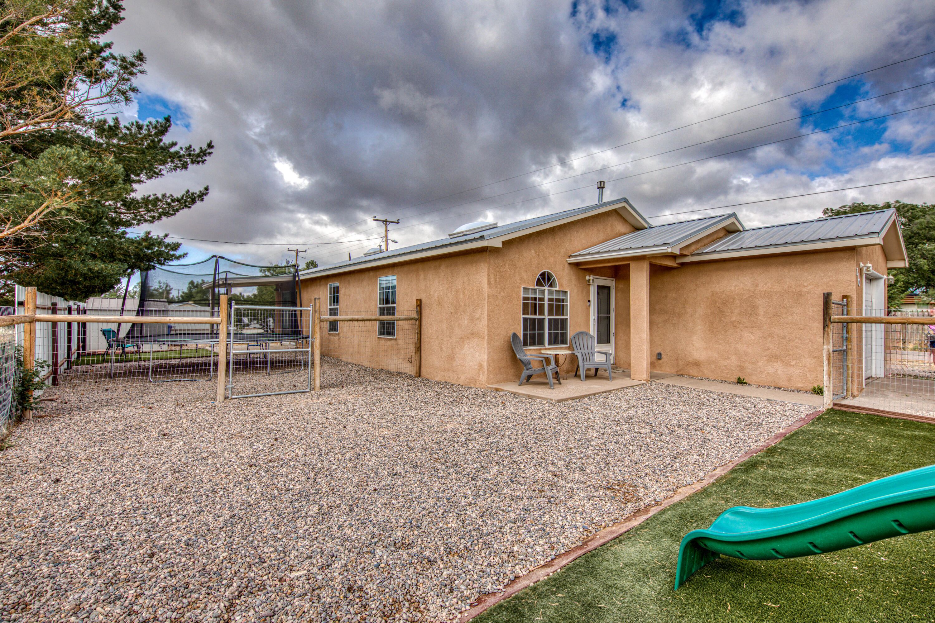 710 W Katherine Avenue