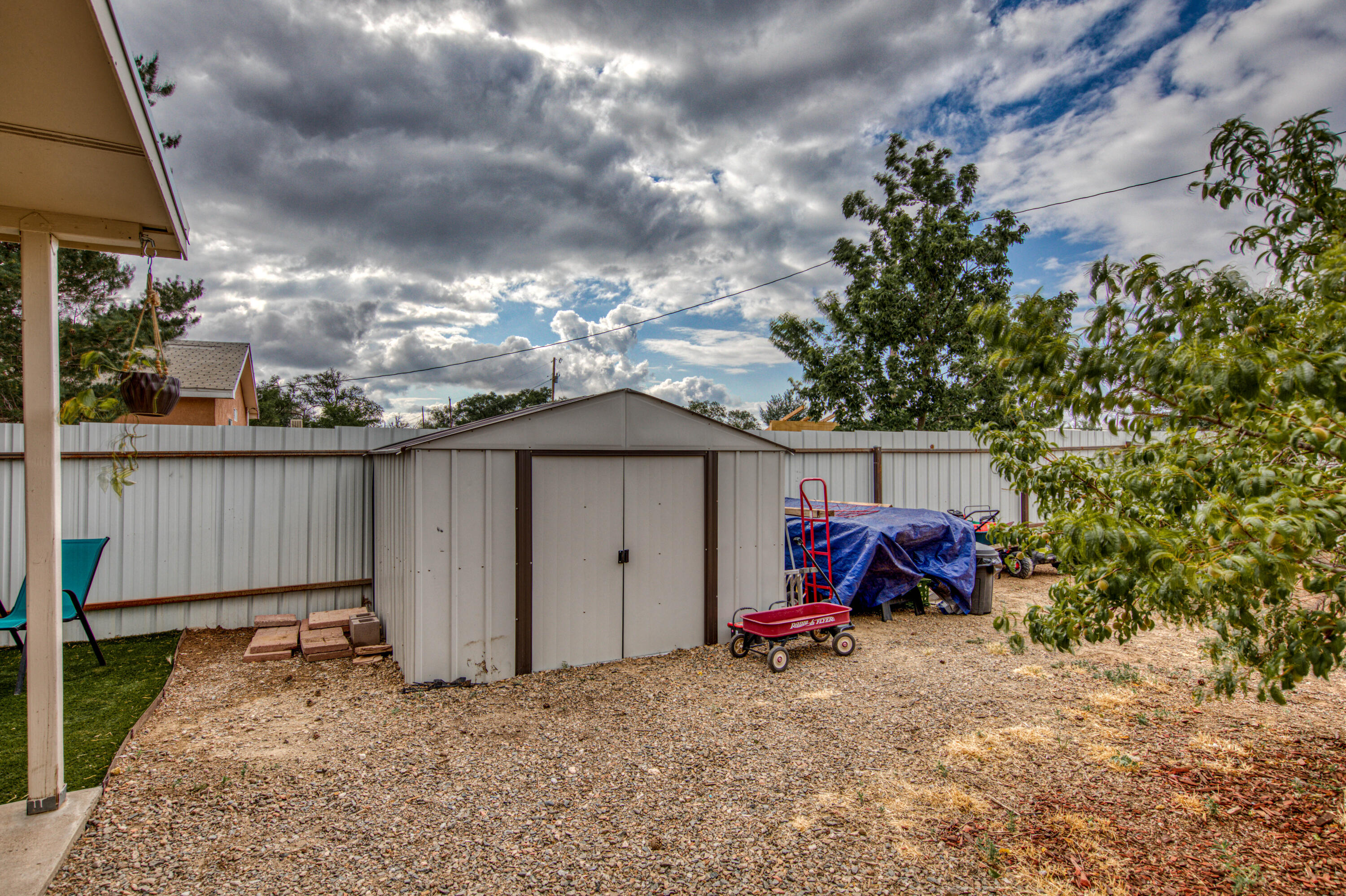 710 W Katherine Avenue