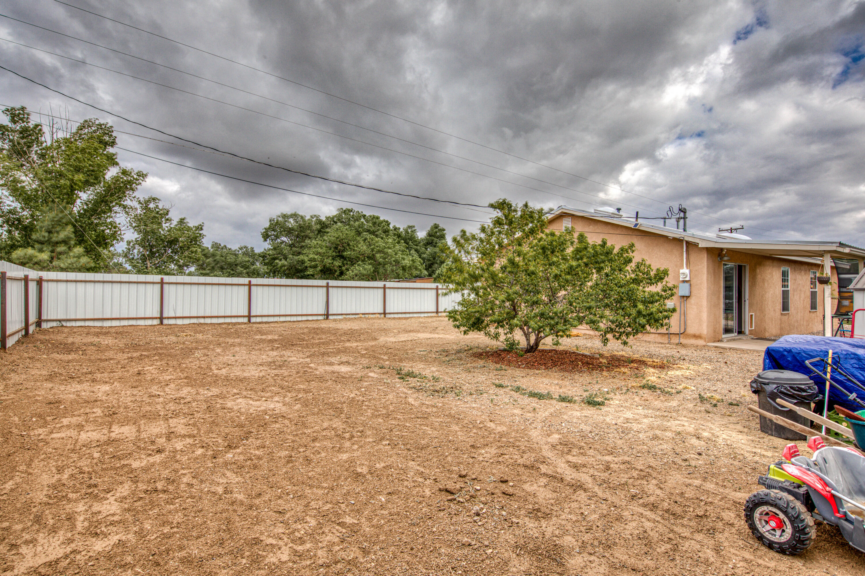 710 W Katherine Avenue