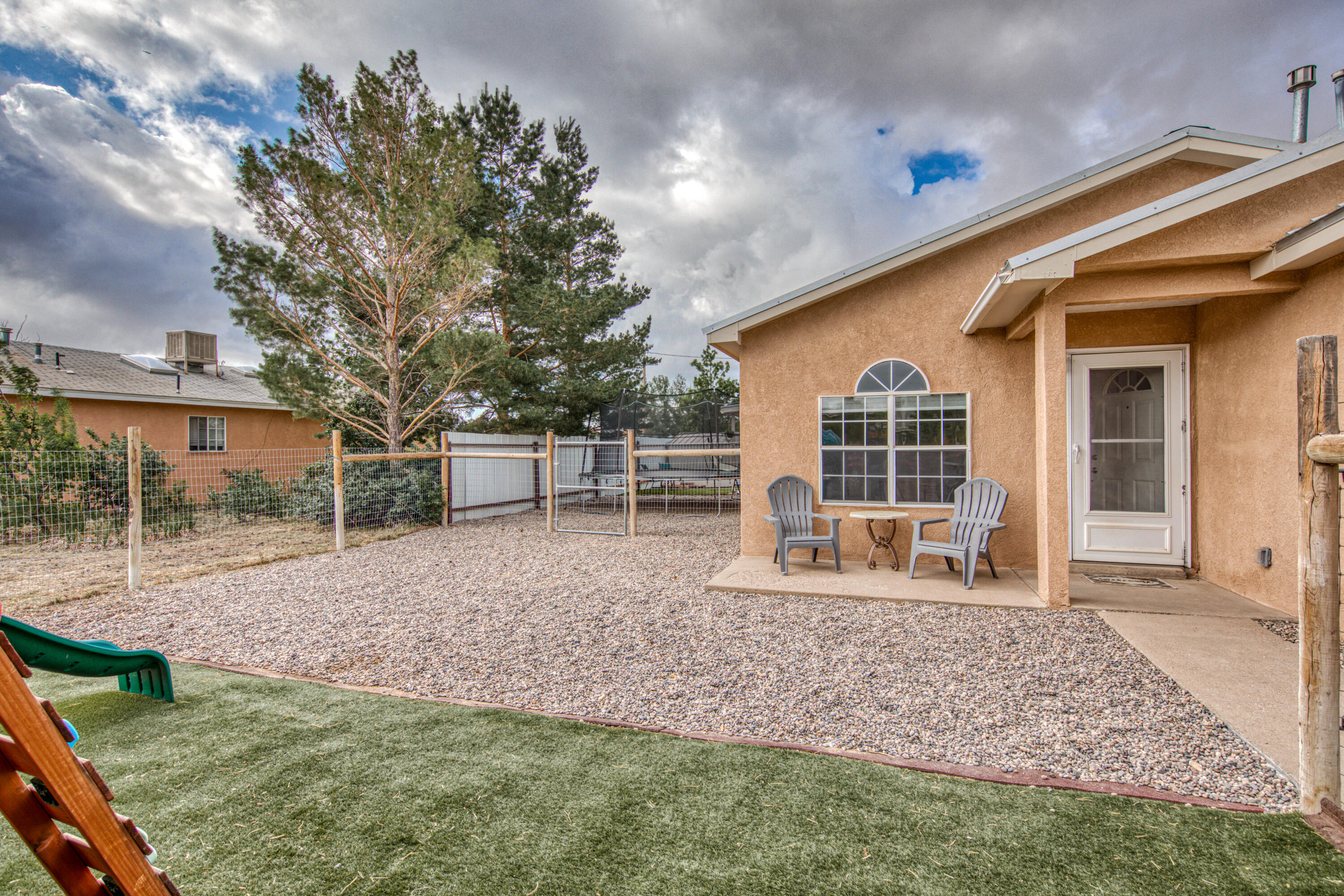 710 W Katherine Avenue