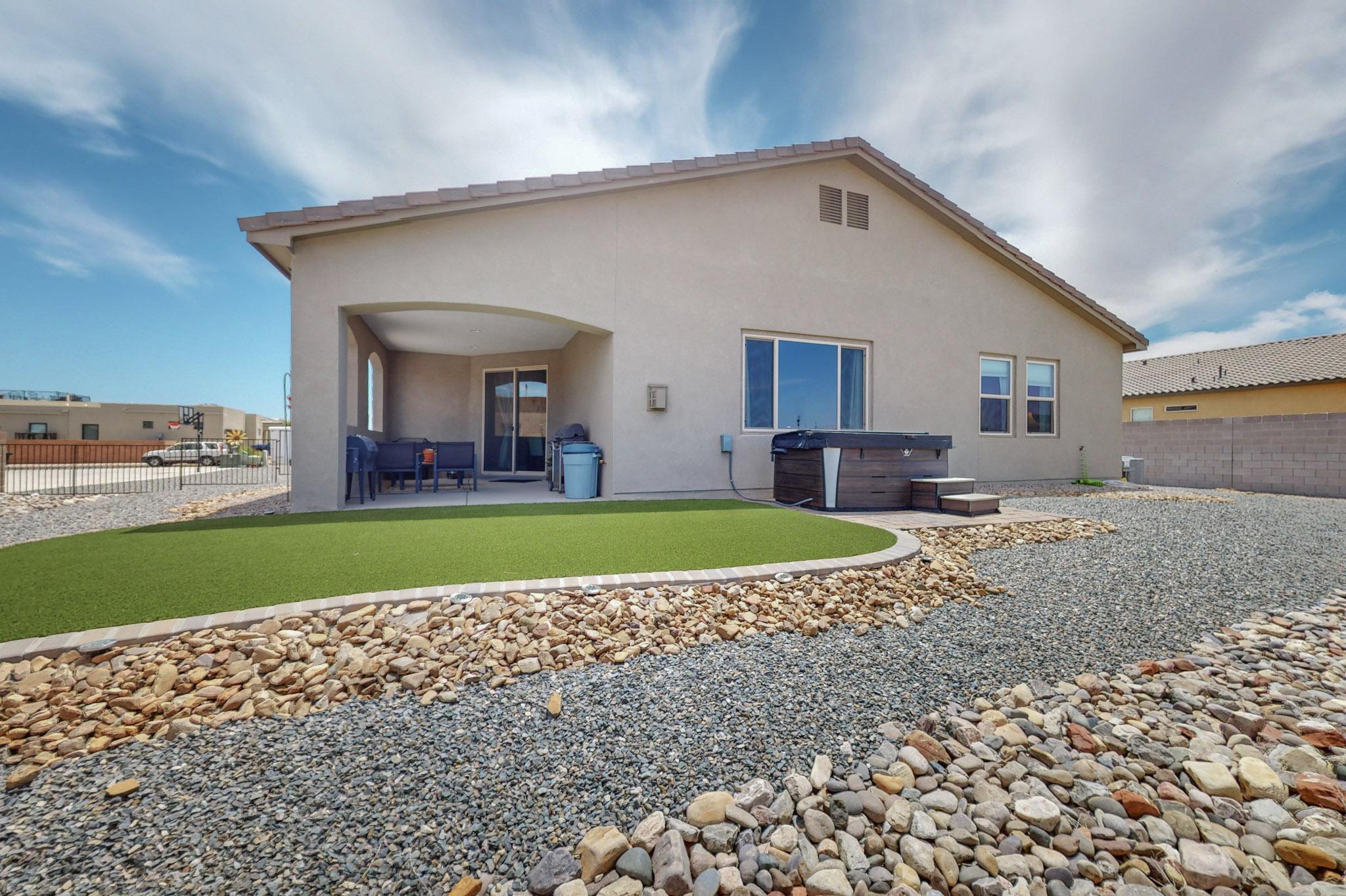 8001 Marigold Drive NW