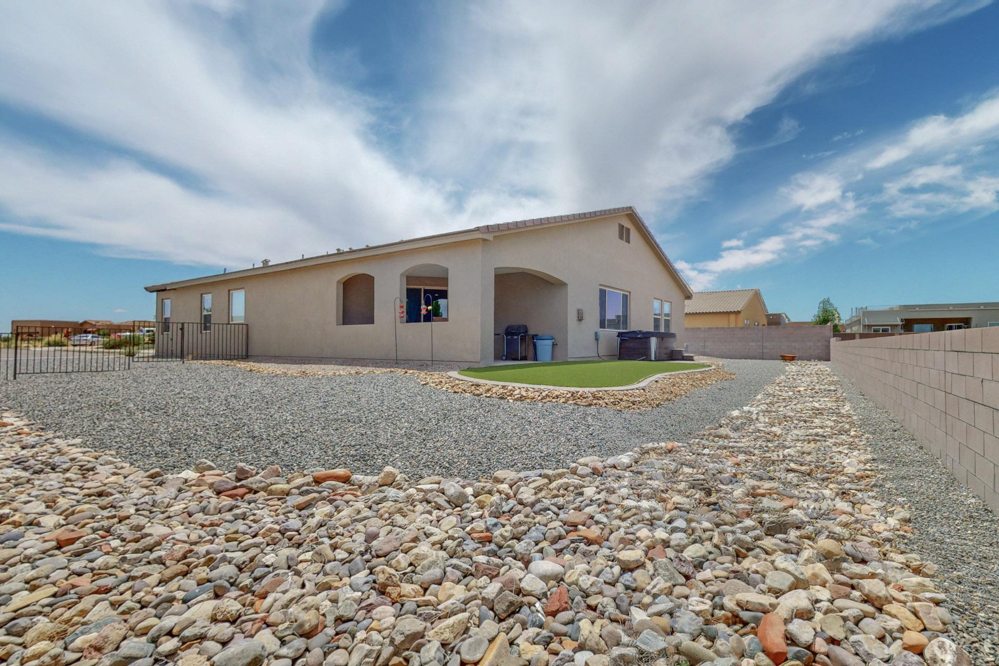 8001 Marigold Drive NW