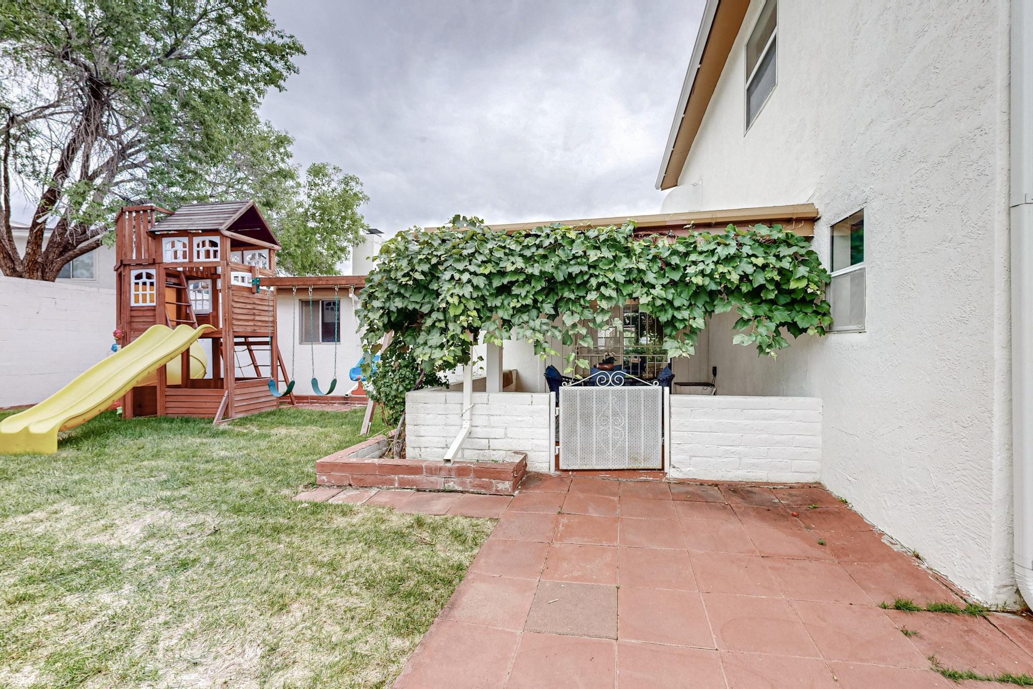 12021 Princess Jeanne Avenue NE