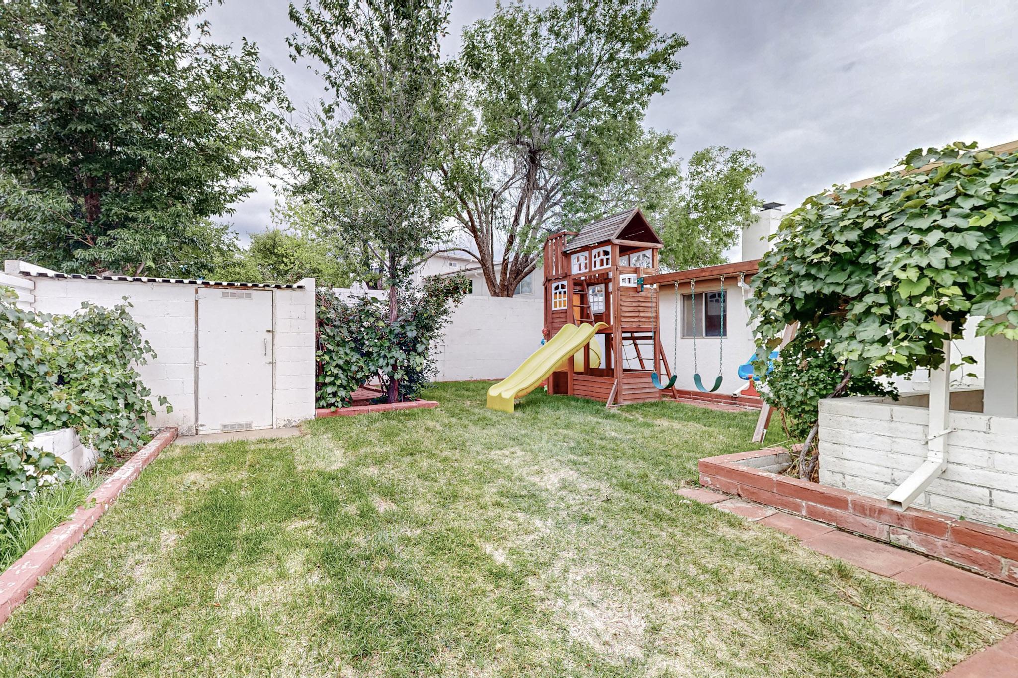 12021 Princess Jeanne Avenue NE