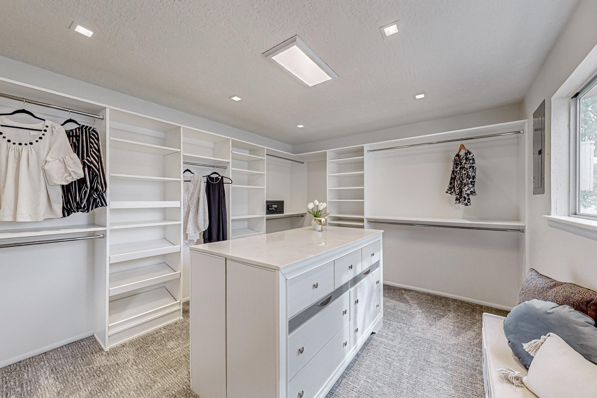 12021 Princess Jeanne Avenue NE