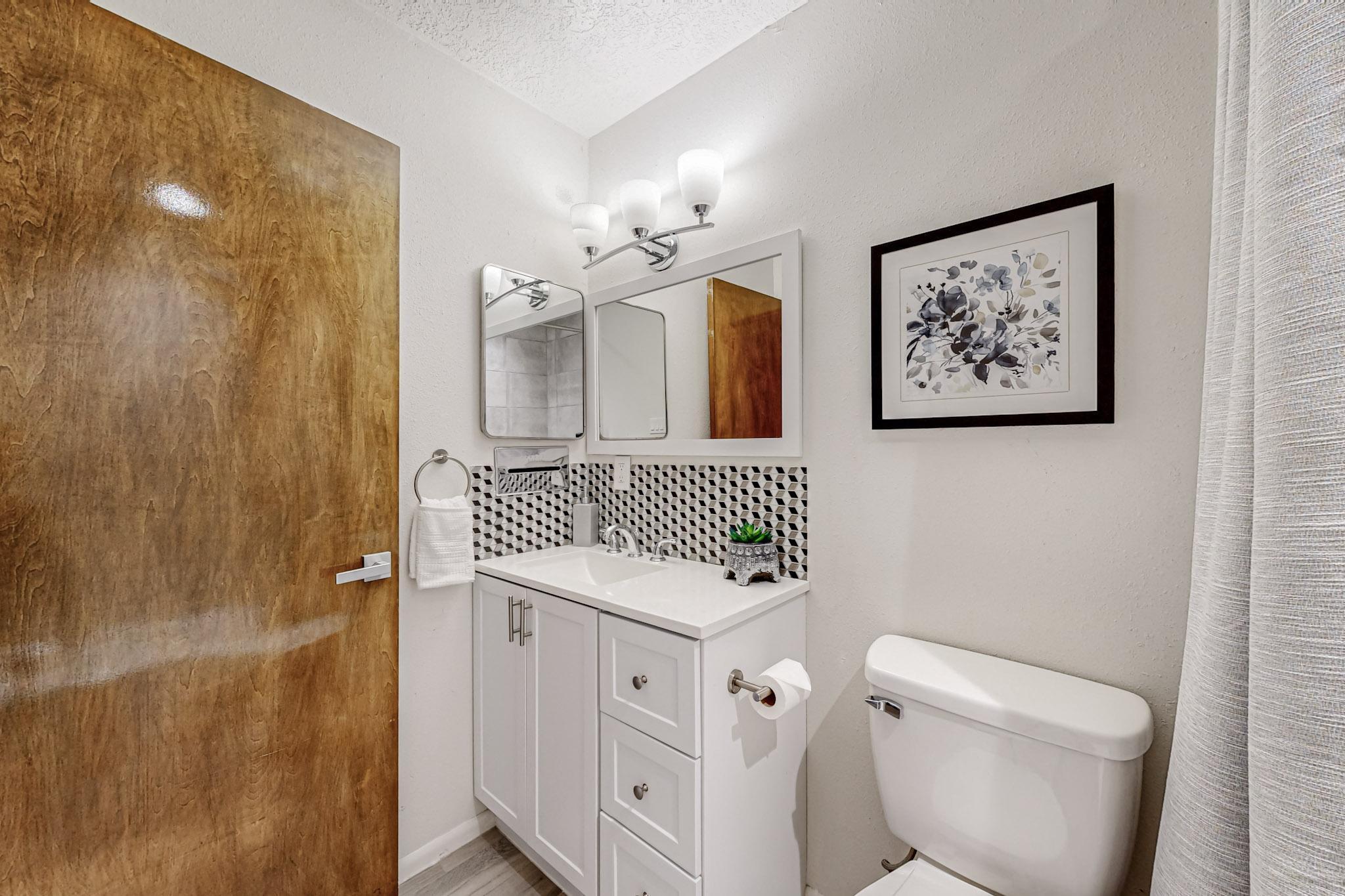 12021 Princess Jeanne Avenue NE