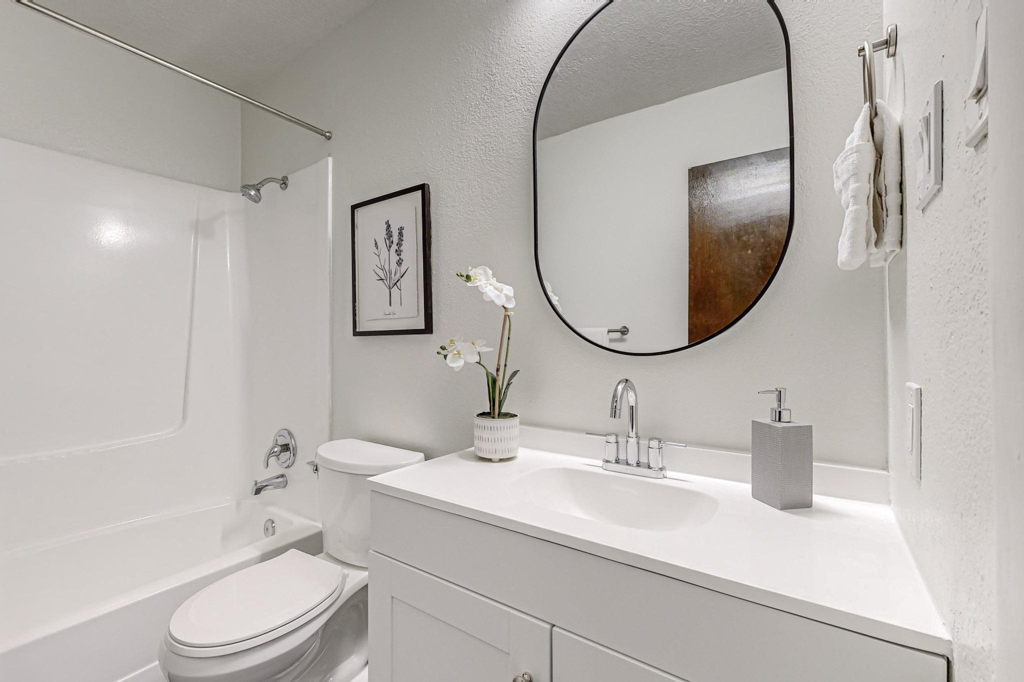 12021 Princess Jeanne Avenue NE