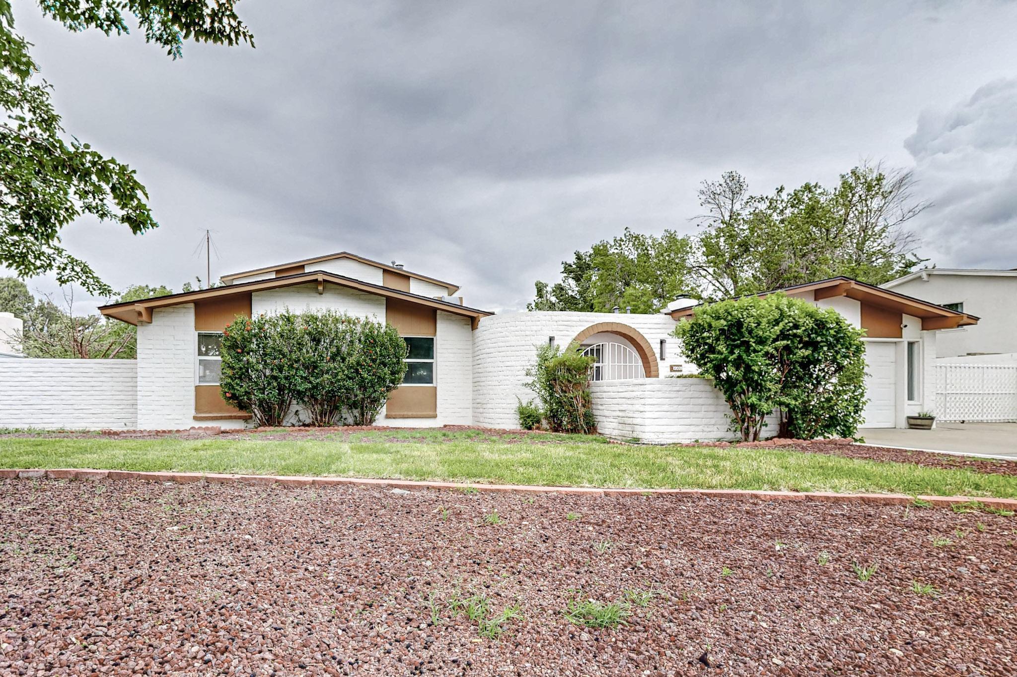 12021 Princess Jeanne Avenue NE