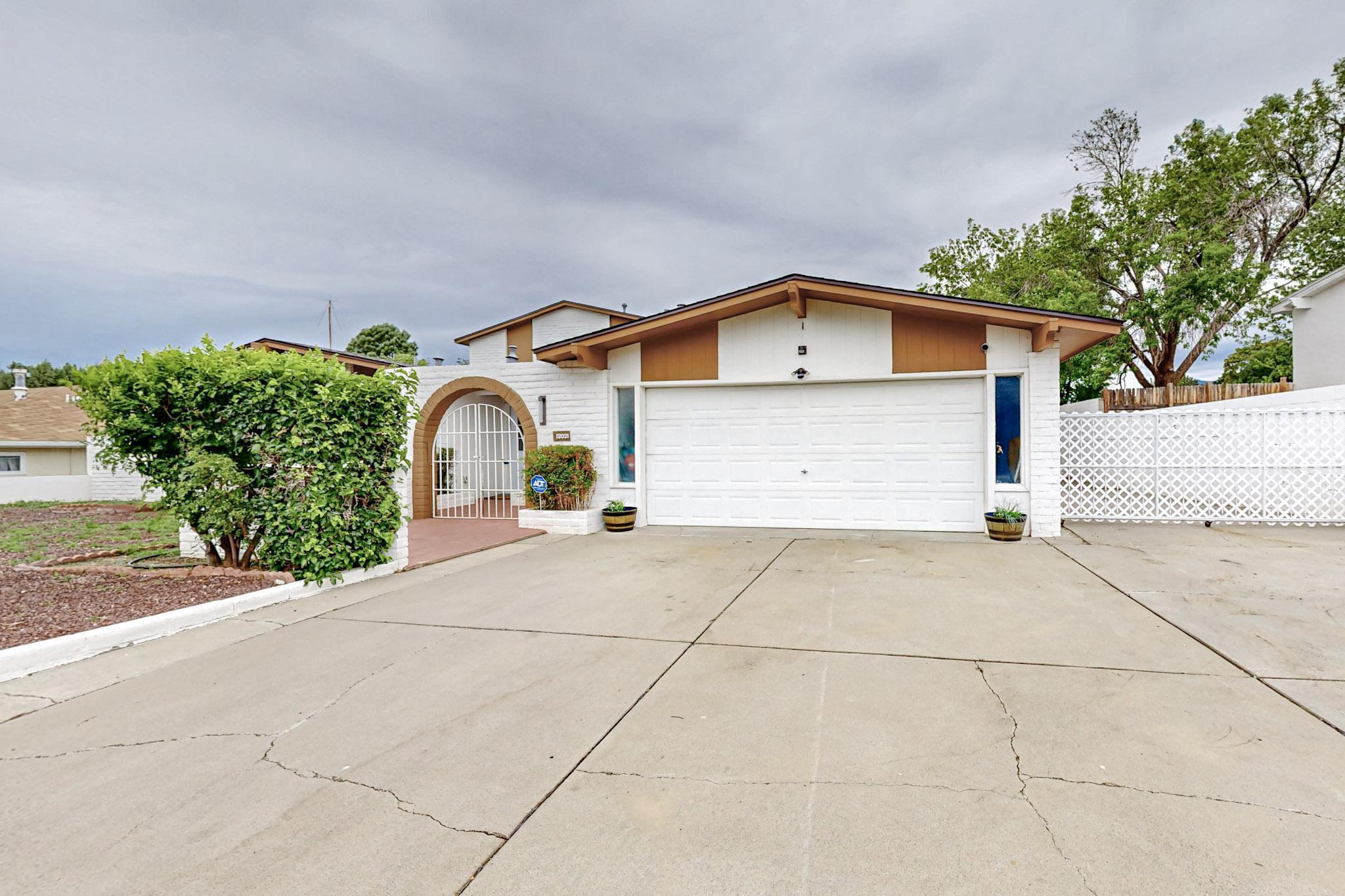 12021 Princess Jeanne Avenue NE