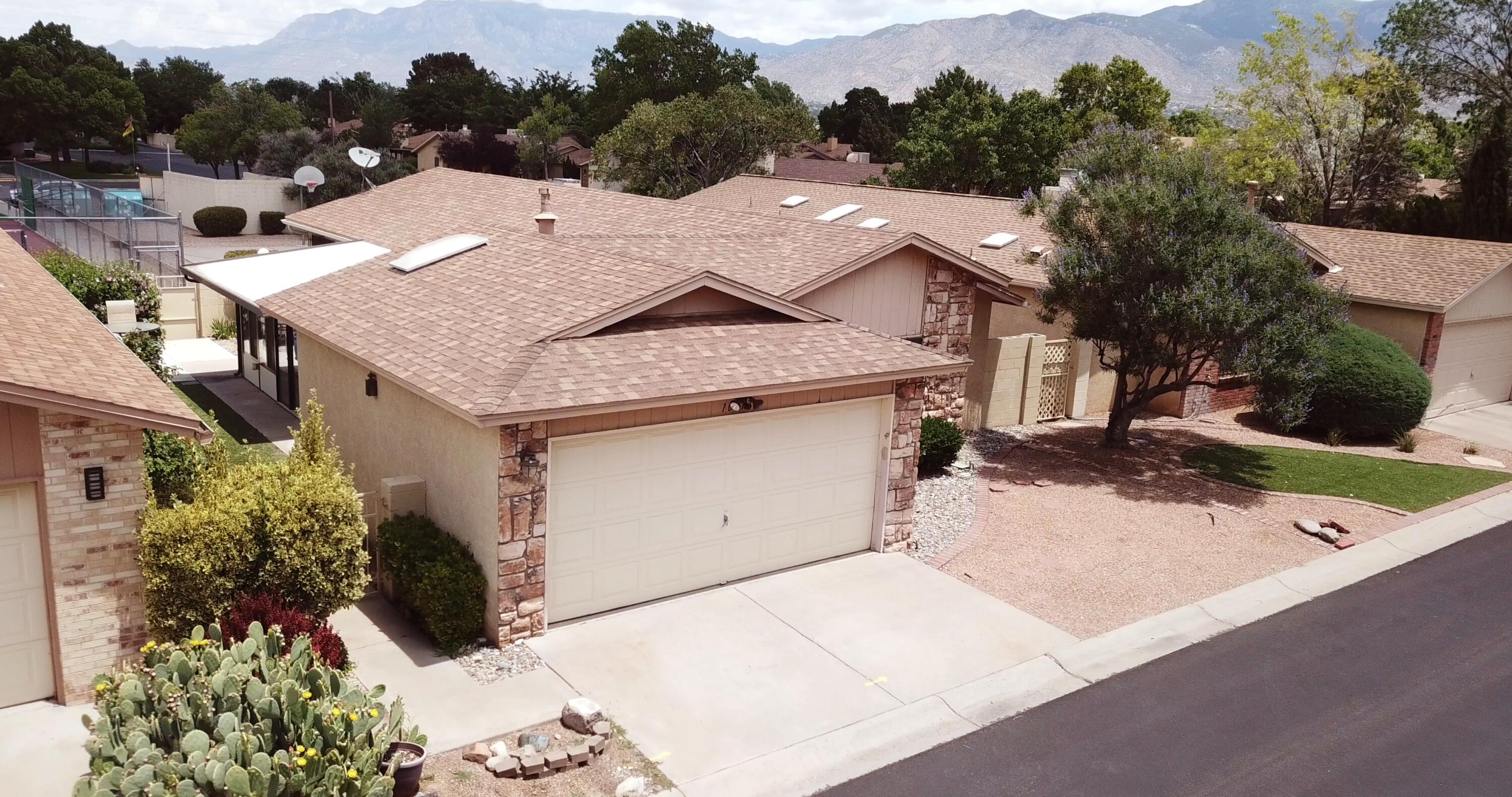 10517 Schenley Park Drive NE