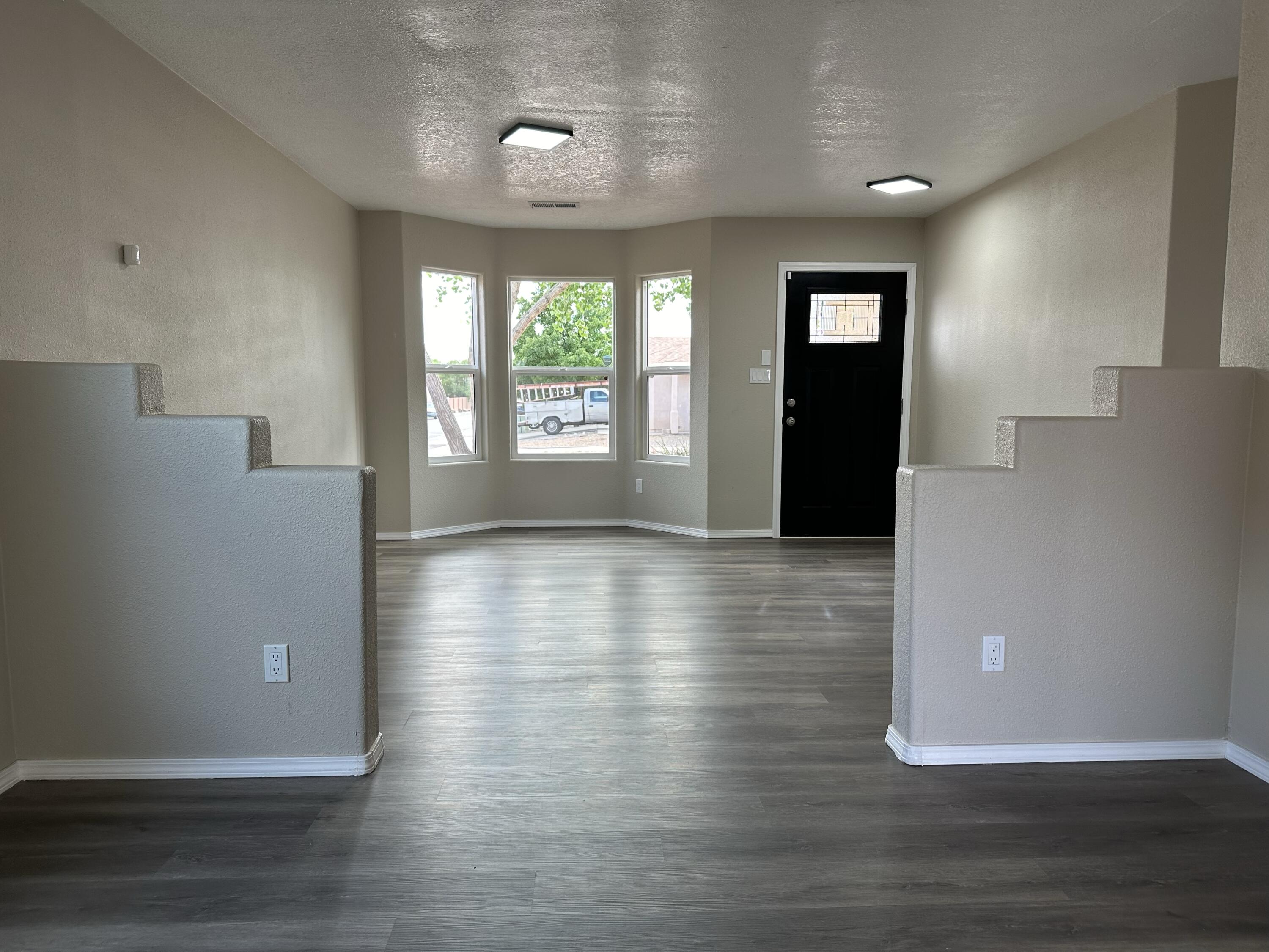 604 Red Bluff Avenue SW