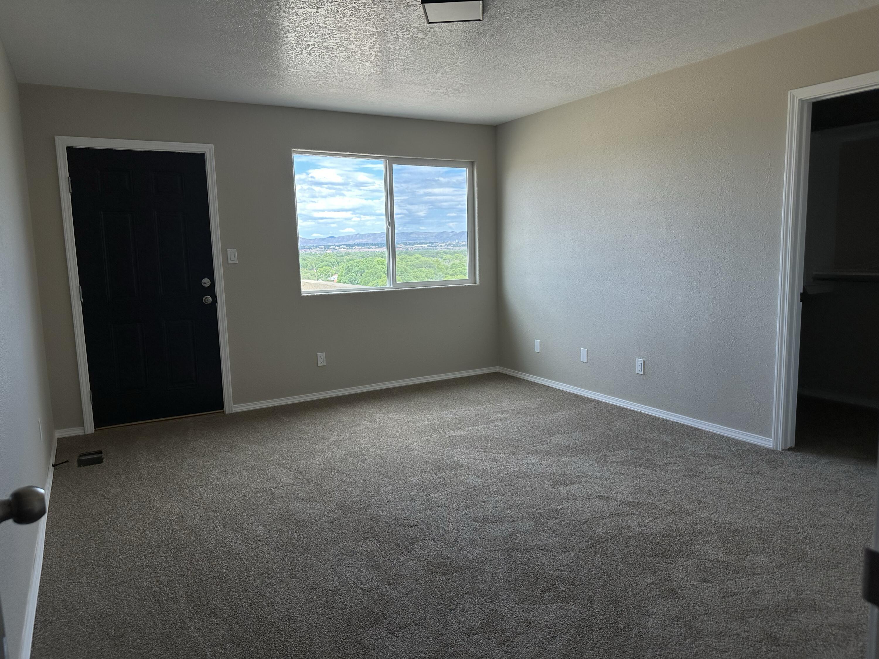 604 Red Bluff Avenue SW