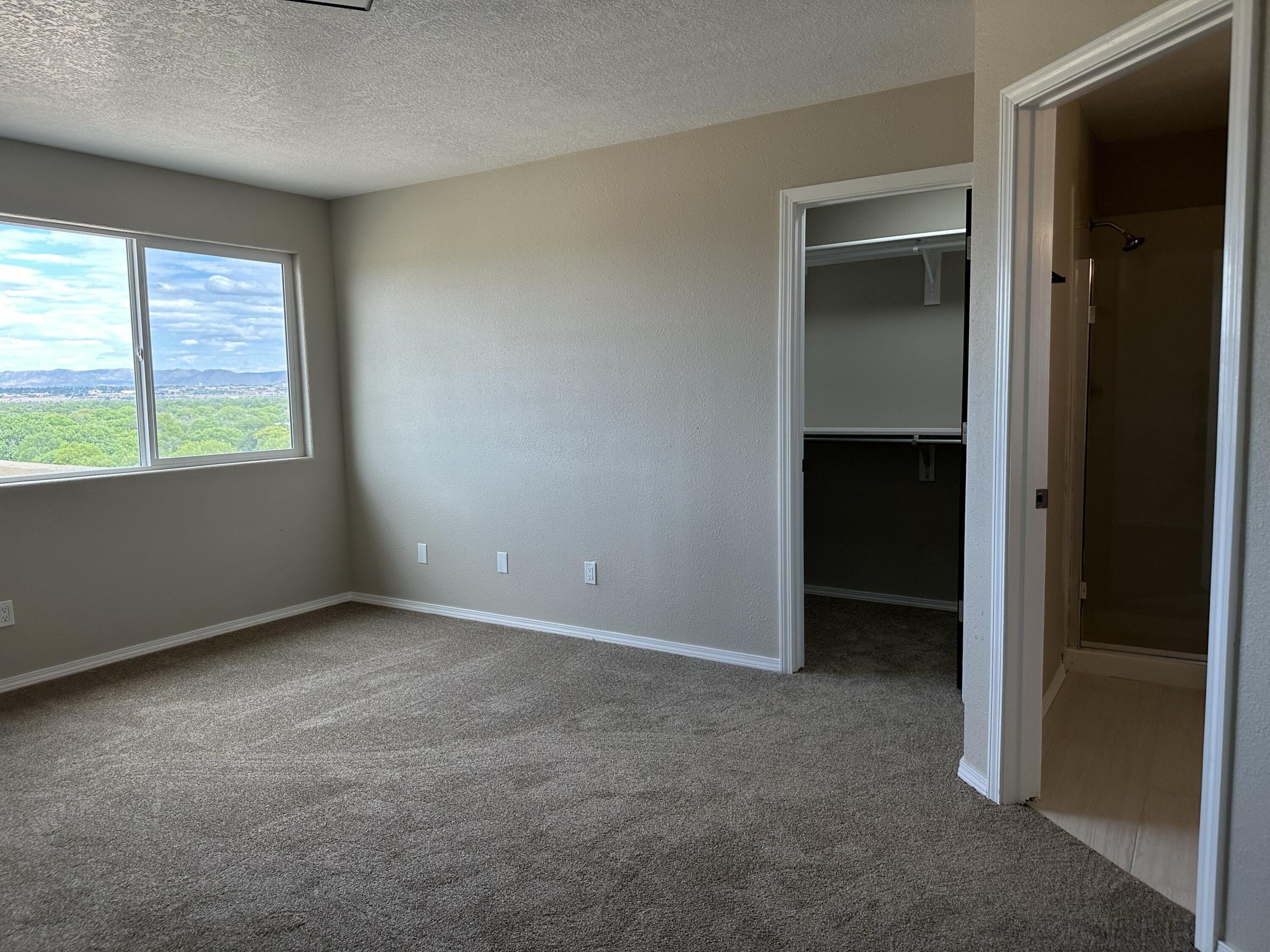 604 Red Bluff Avenue SW