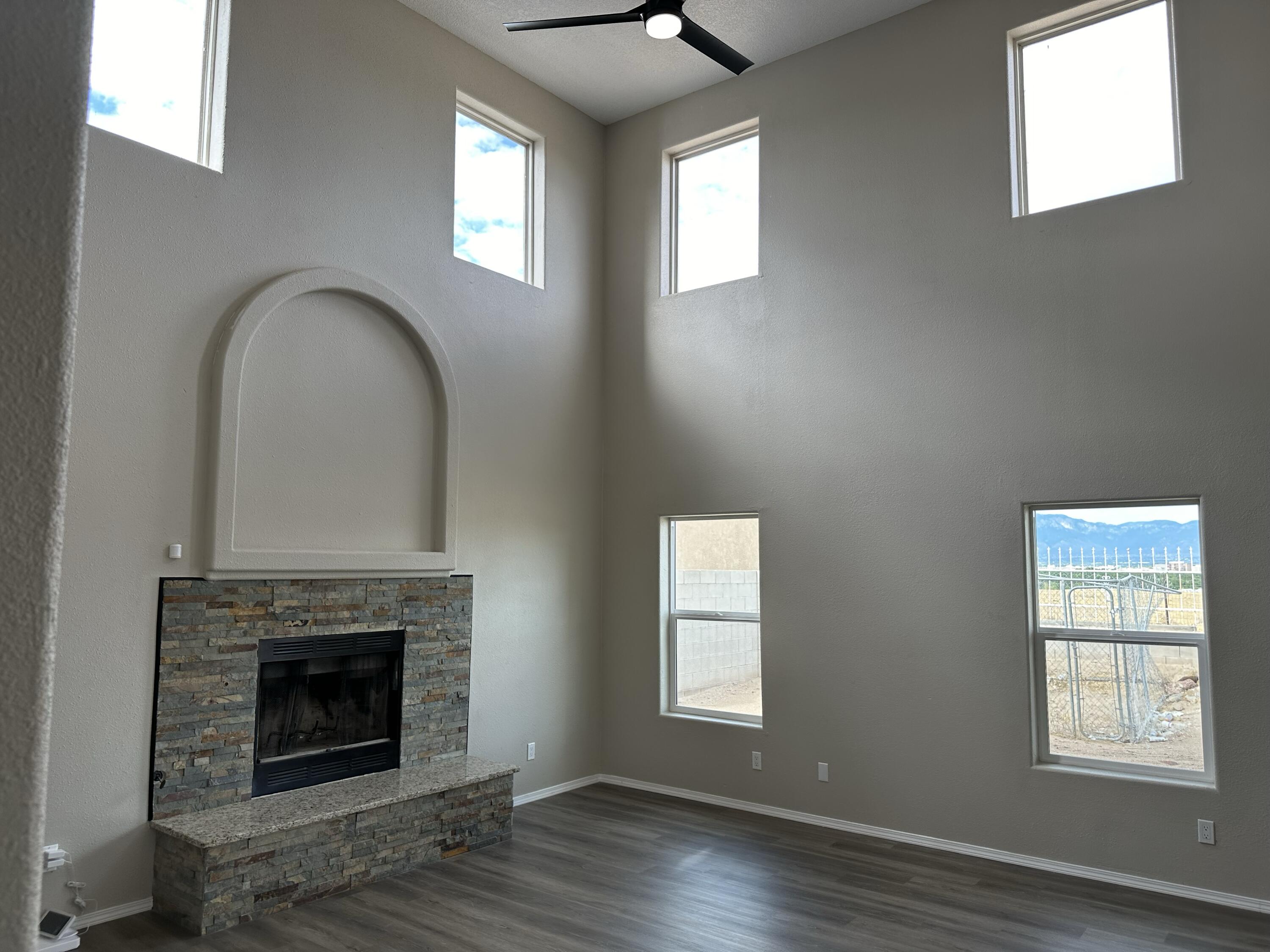 604 Red Bluff Avenue SW