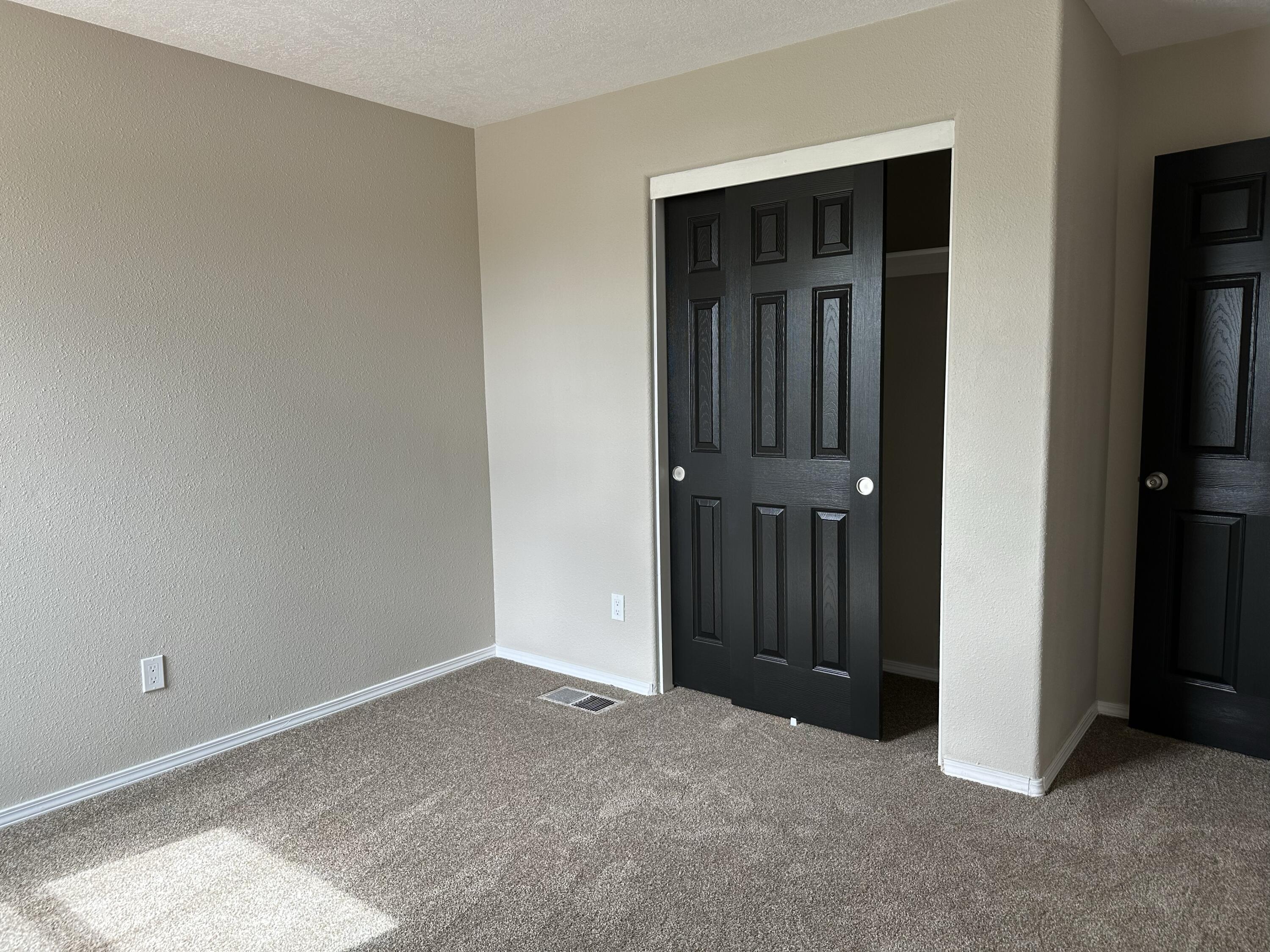 604 Red Bluff Avenue SW