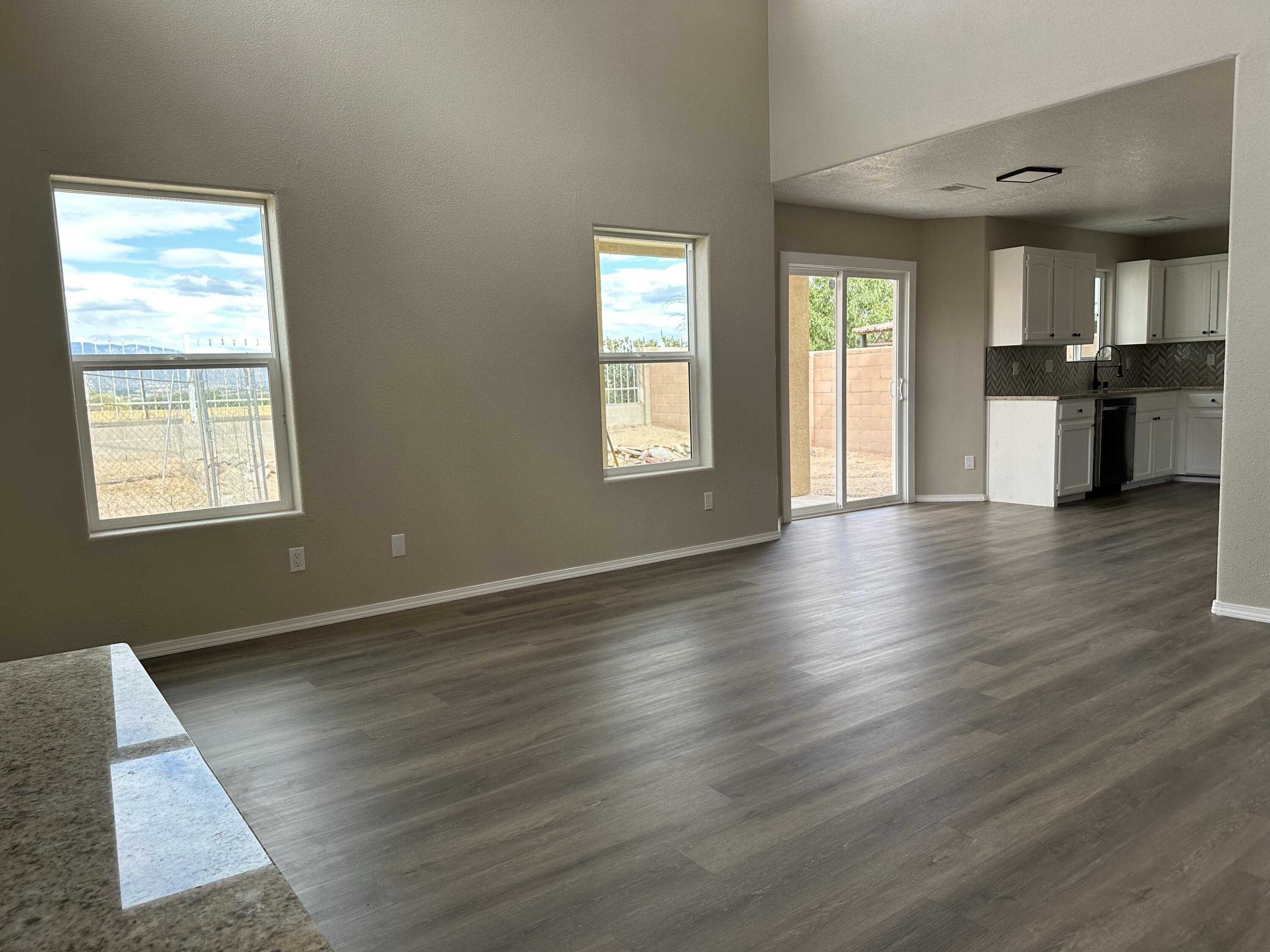 604 Red Bluff Avenue SW