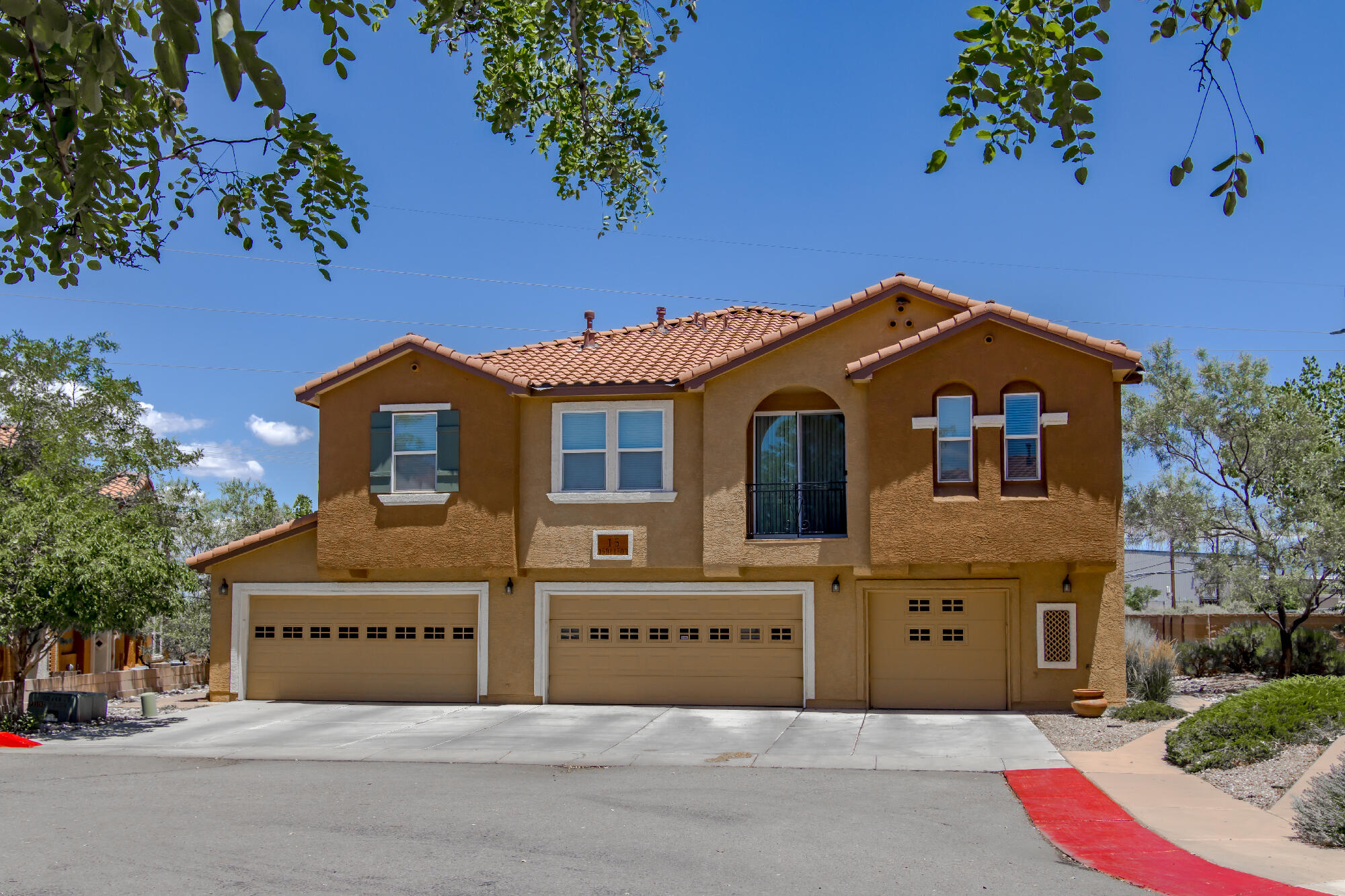 601 Menaul Boulevard NE