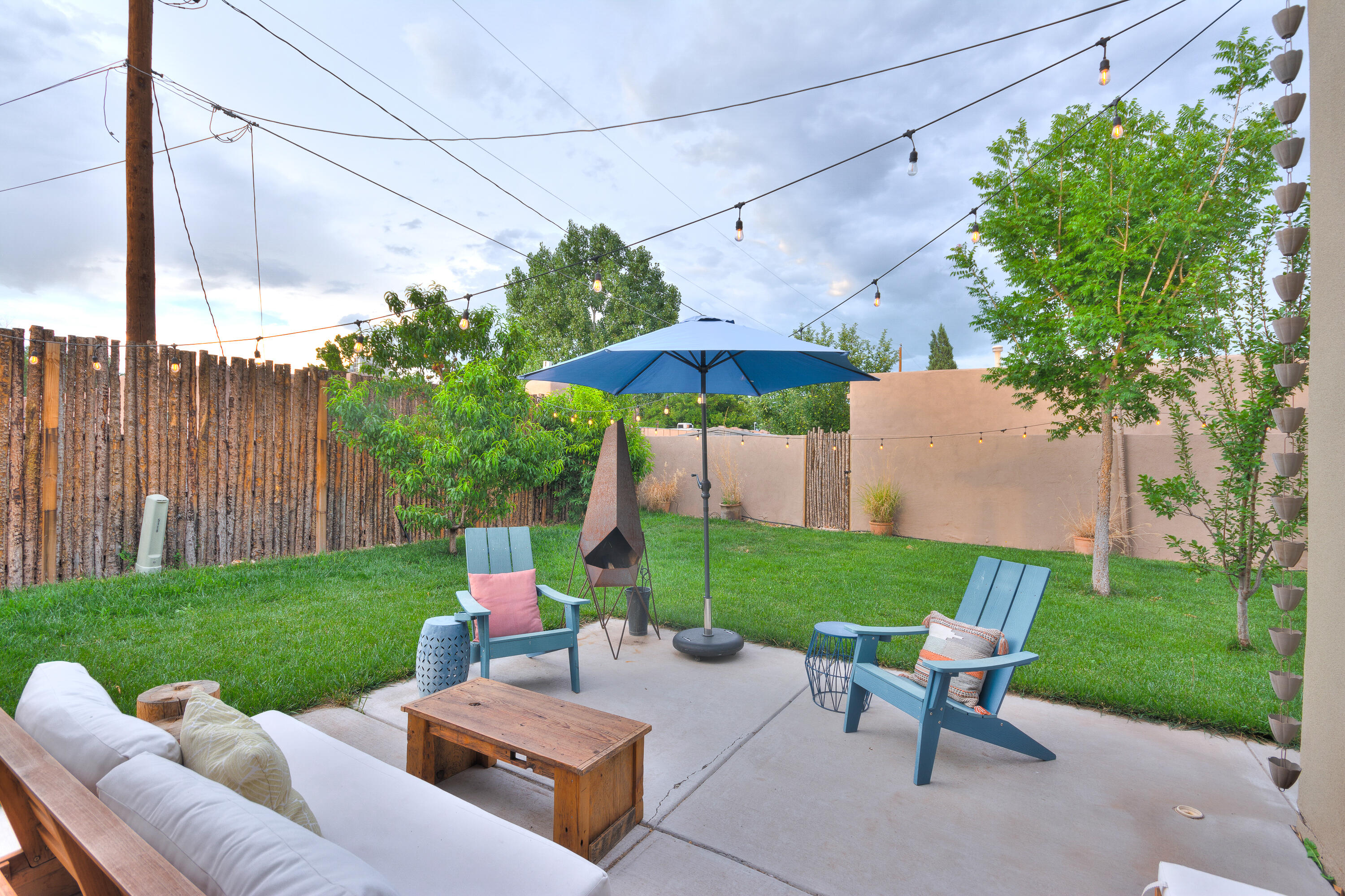 5114 Guadalupe Trail NW