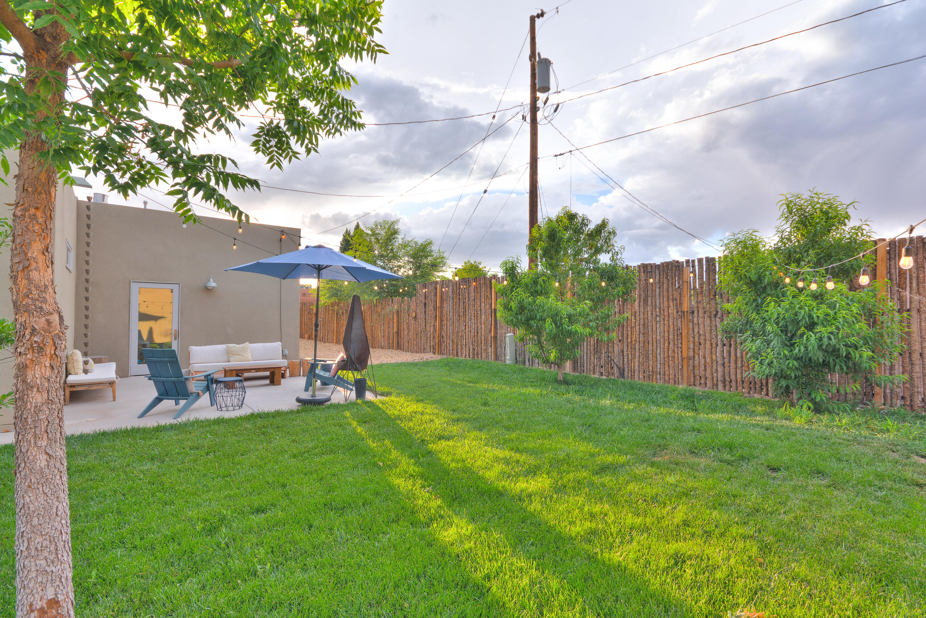 5114 Guadalupe Trail NW