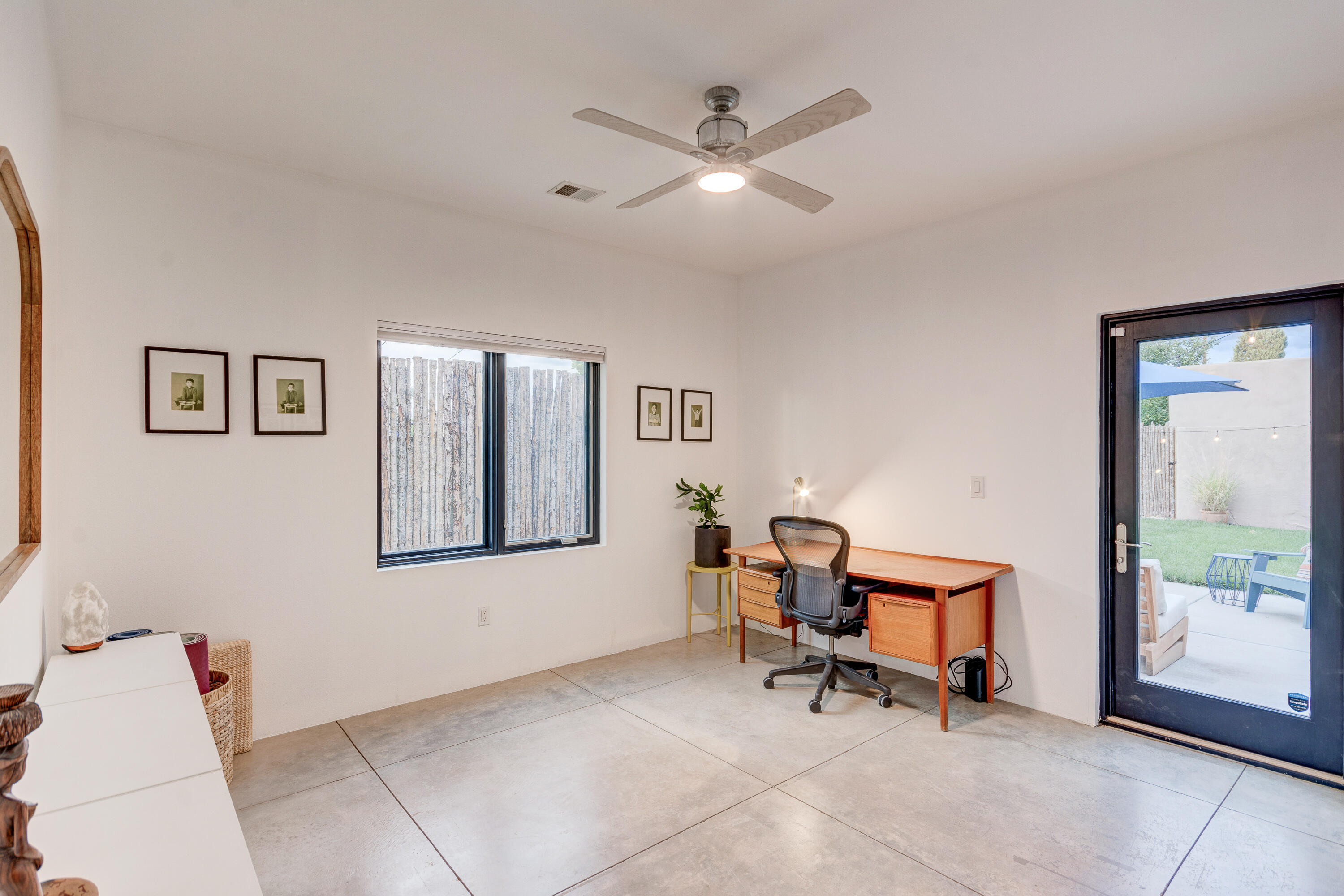 5114 Guadalupe Trail NW