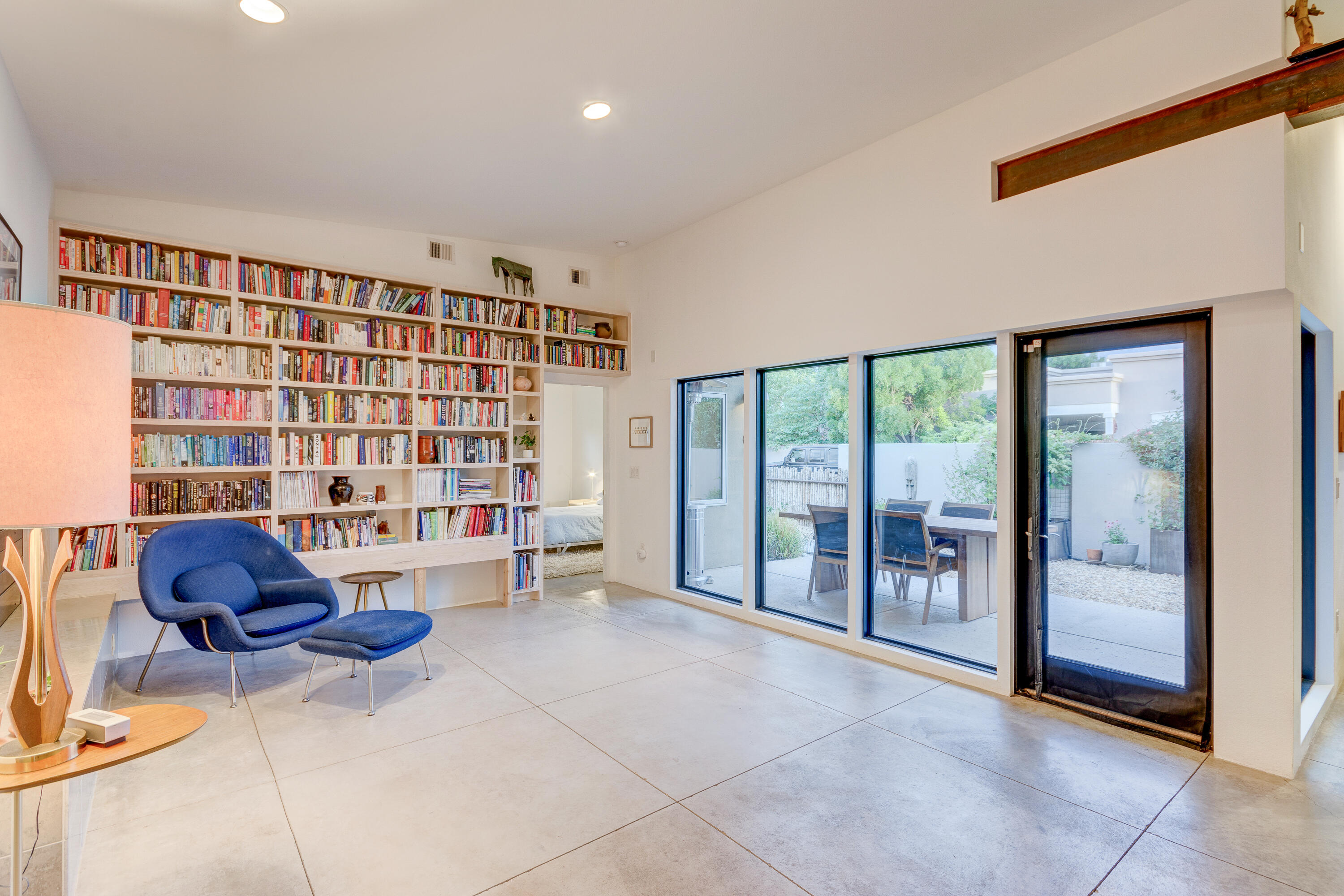 5114 Guadalupe Trail NW