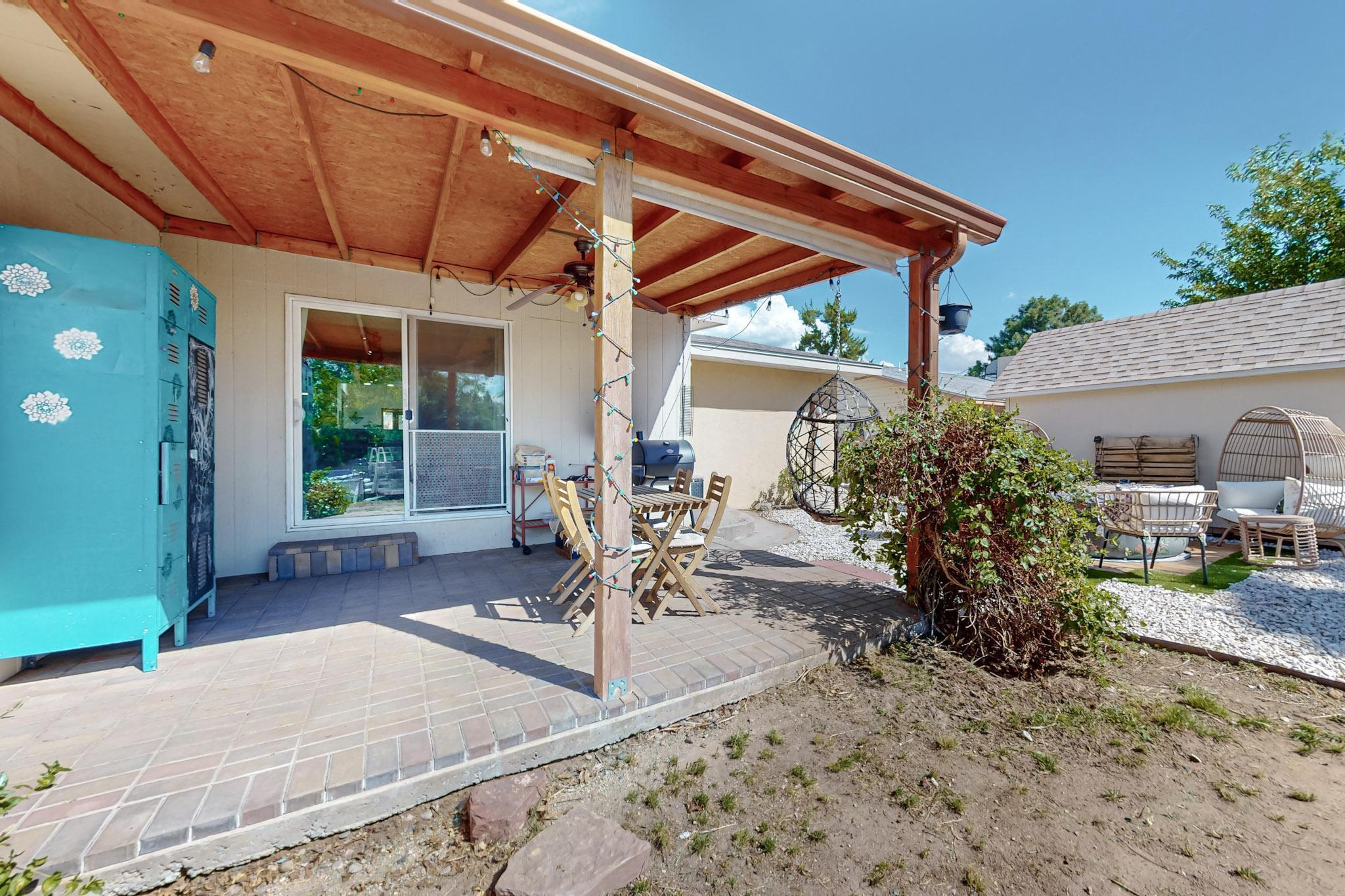 1901 Paige Place NE