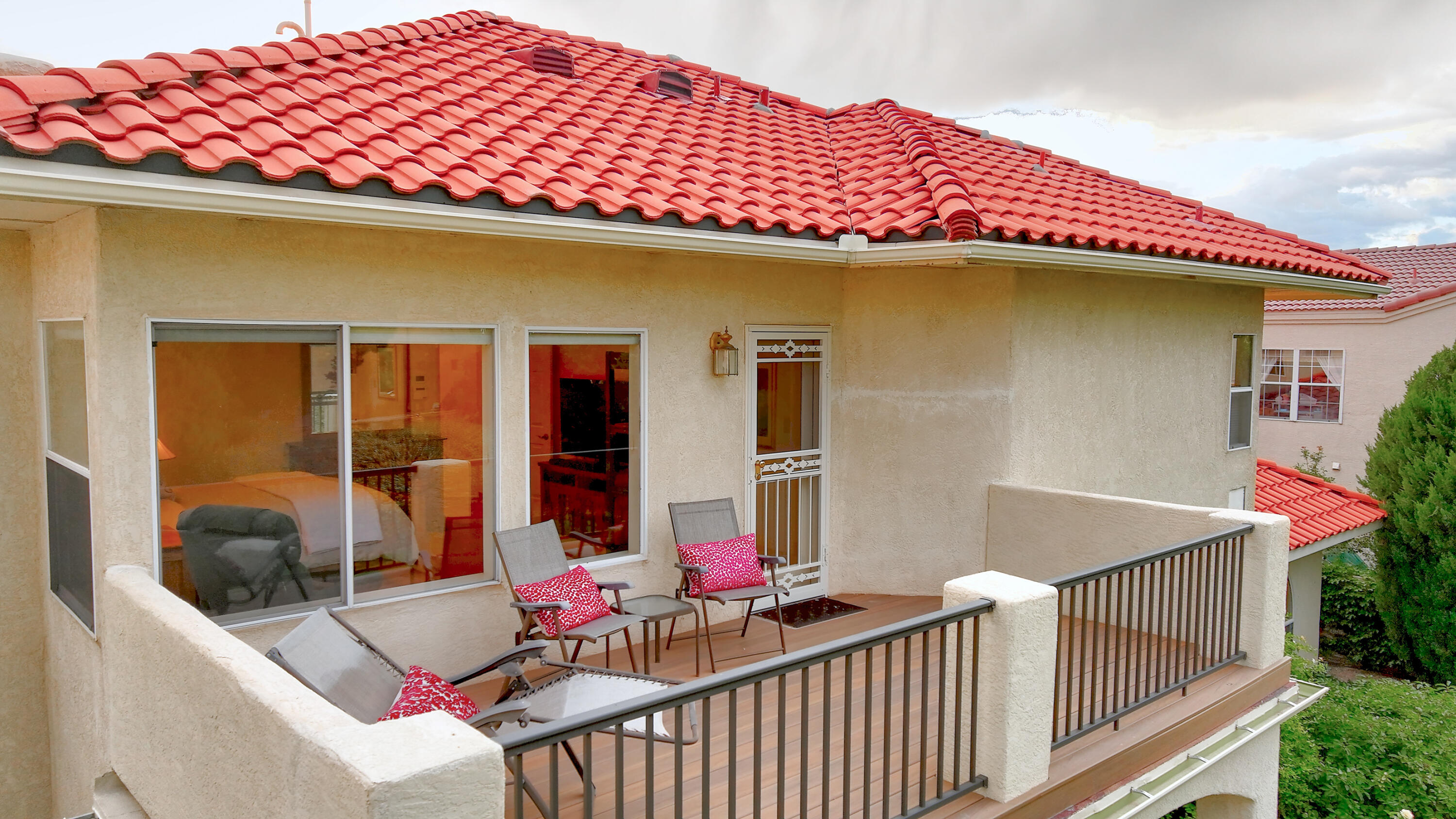 8316 Vina Del Sol Drive NE