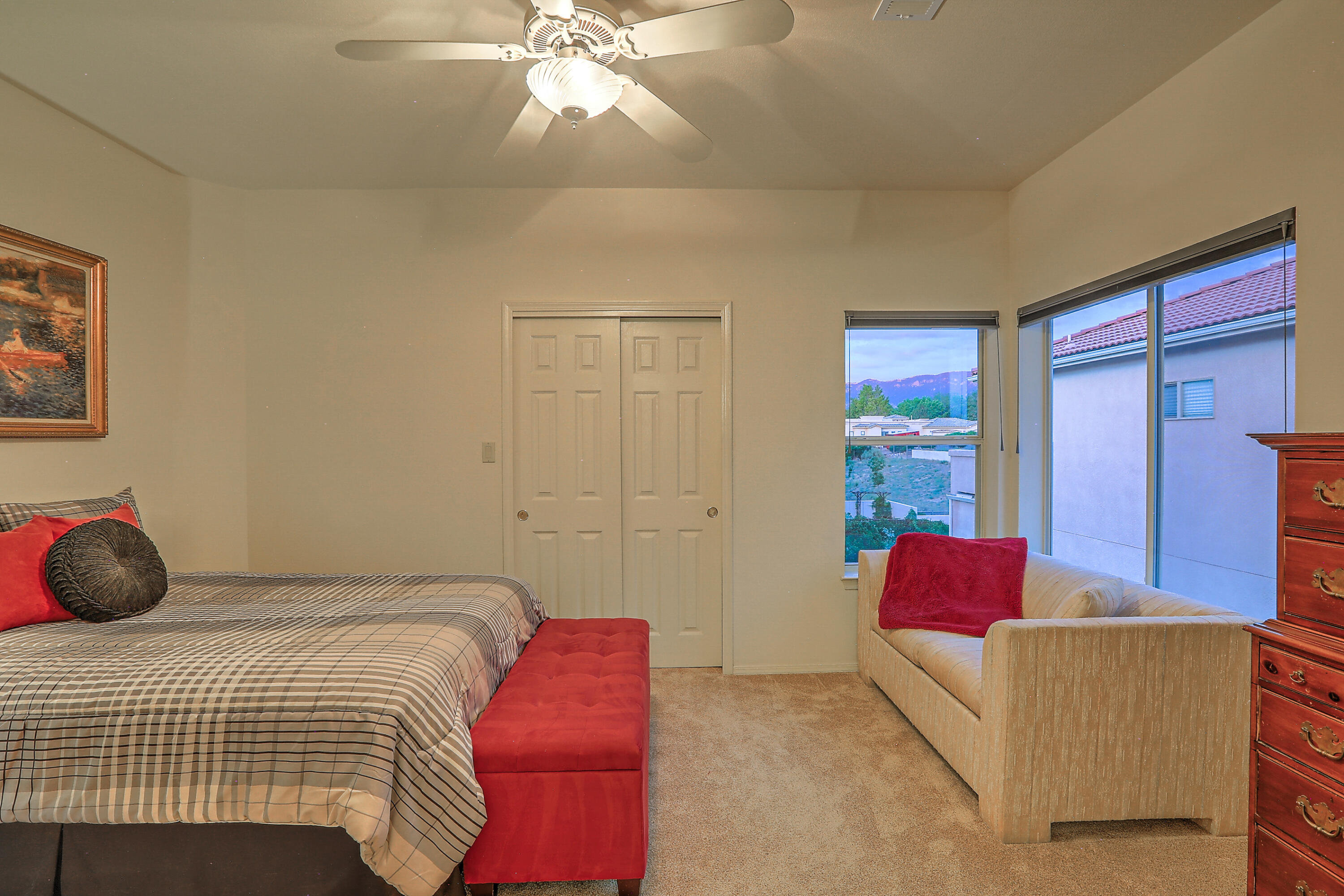 8316 Vina Del Sol Drive NE