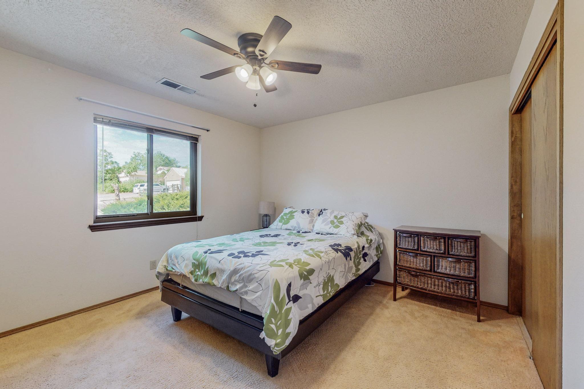 5825 Ave La Mirada NW