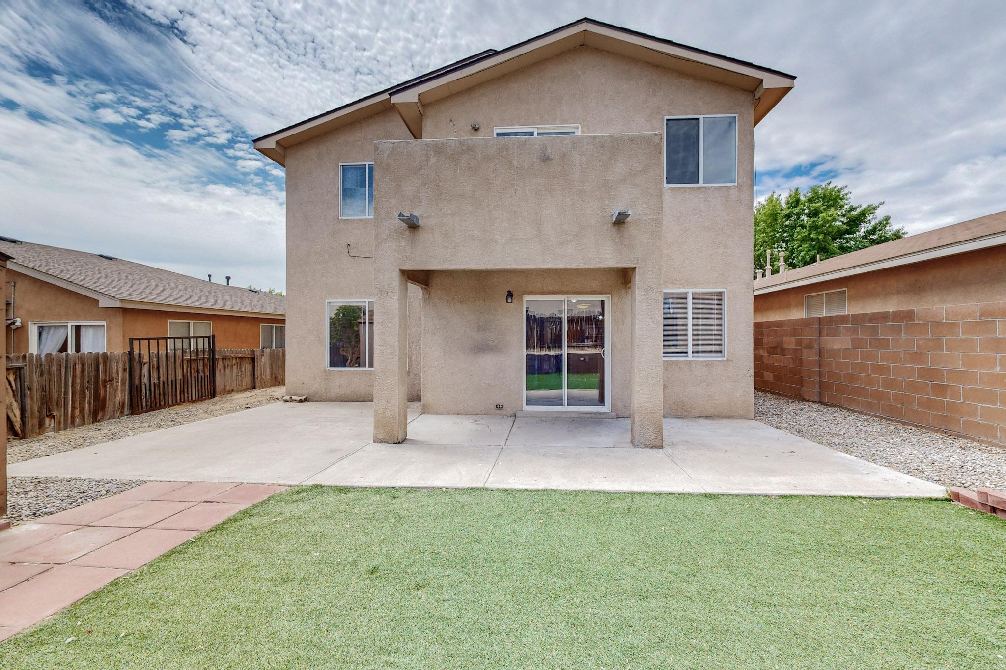 9205 Eiffel Avenue SW
