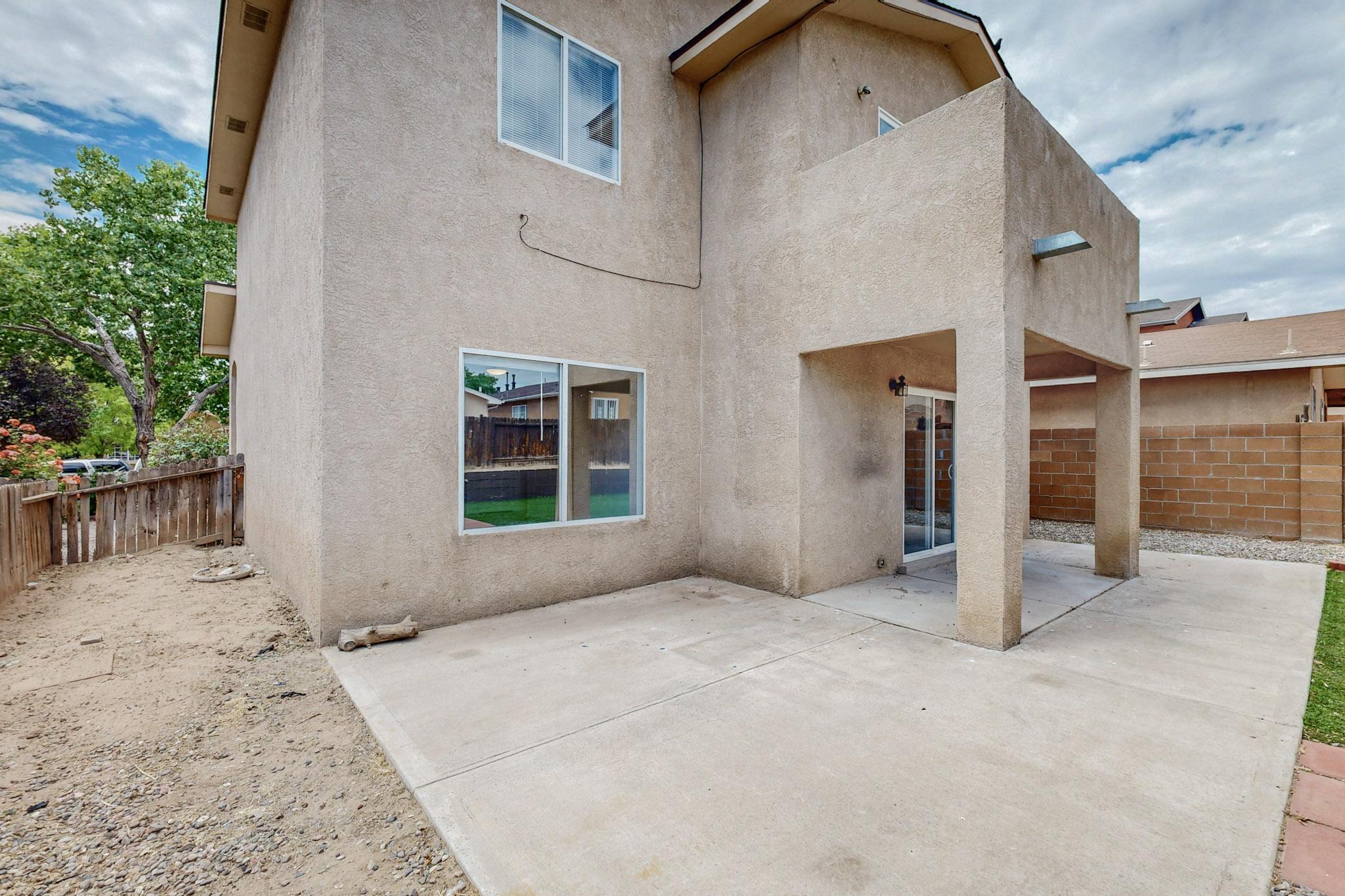 9205 Eiffel Avenue SW
