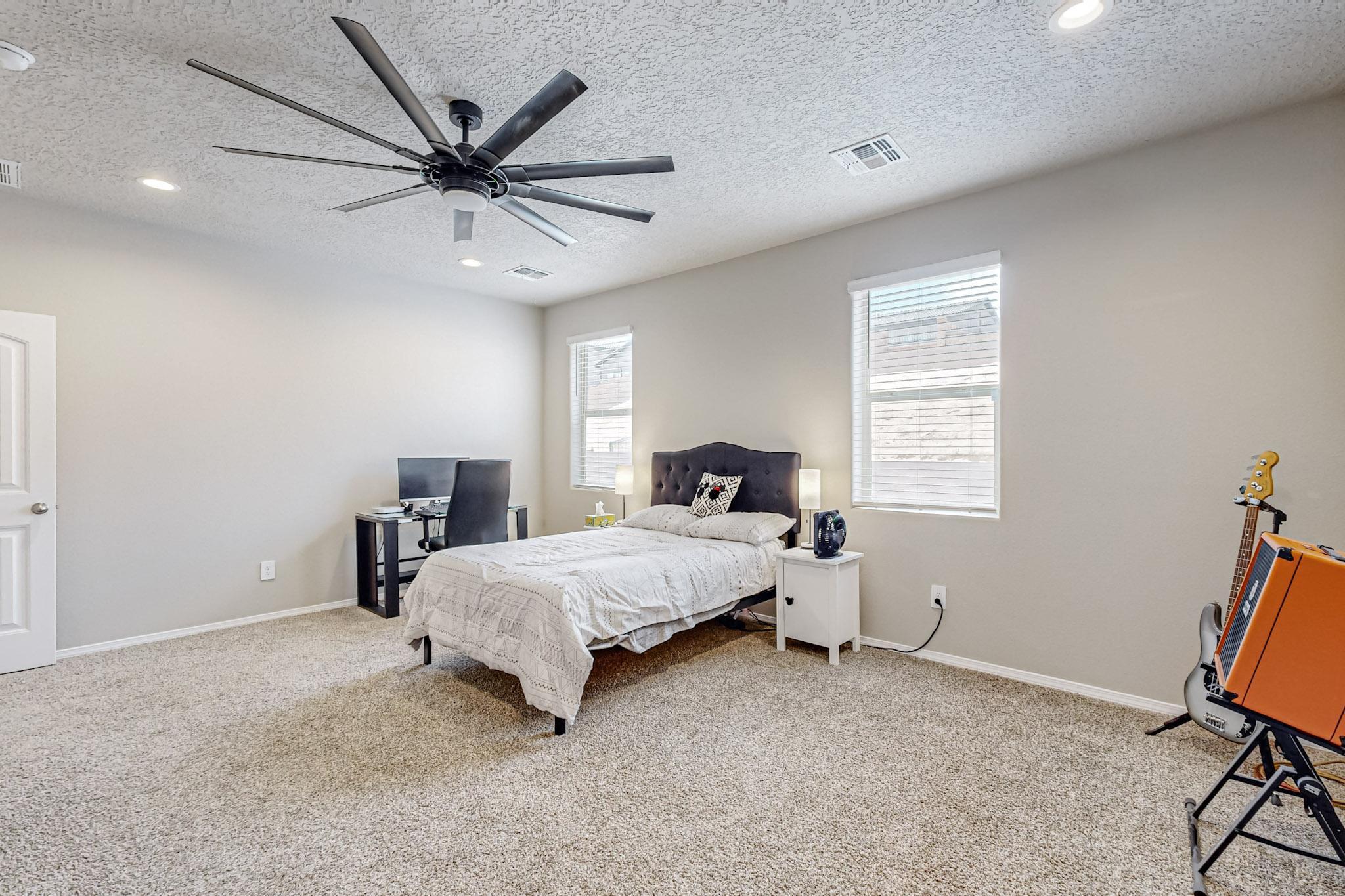 1849 Tesoro Loop NW