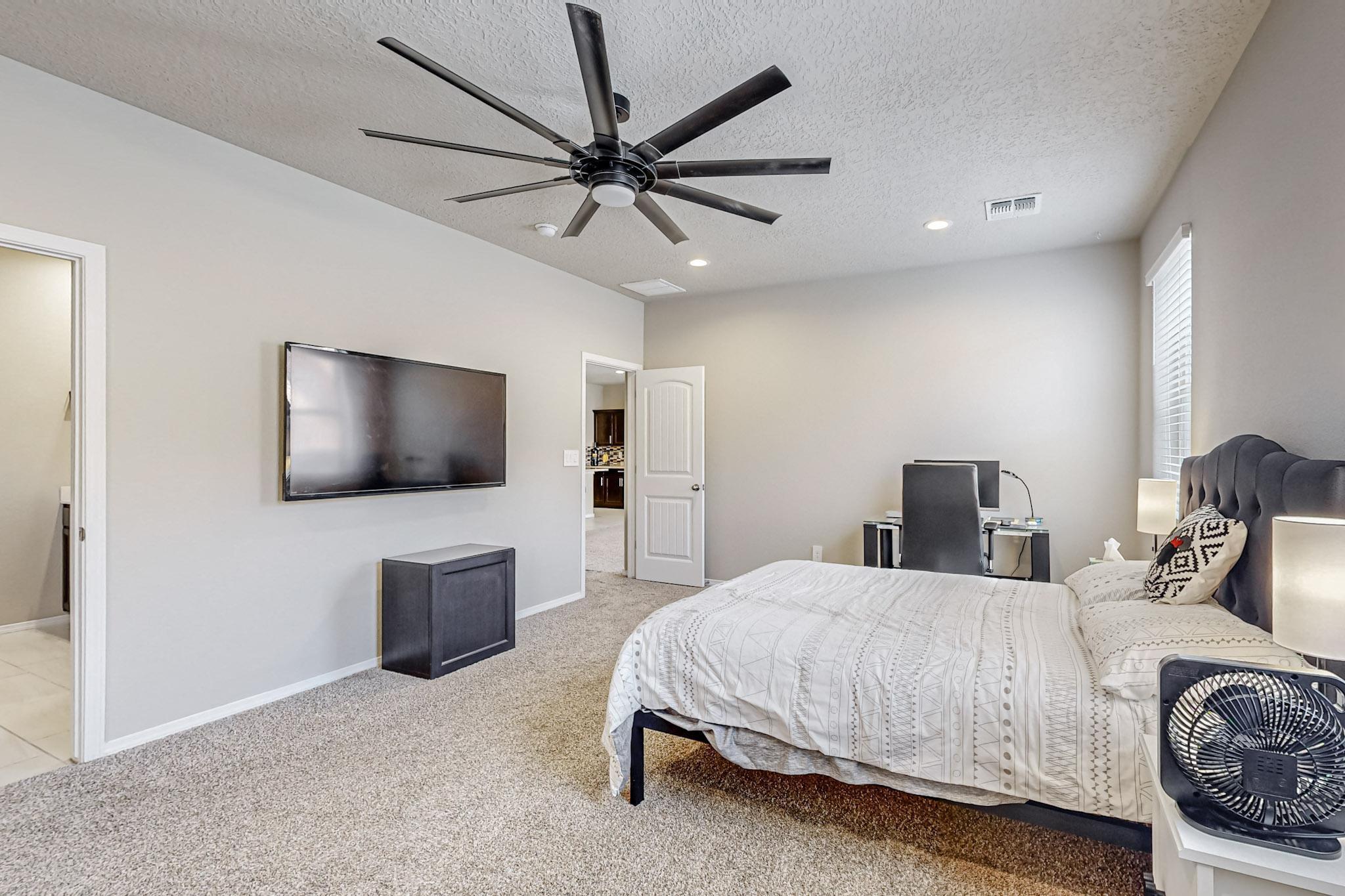 1849 Tesoro Loop NW
