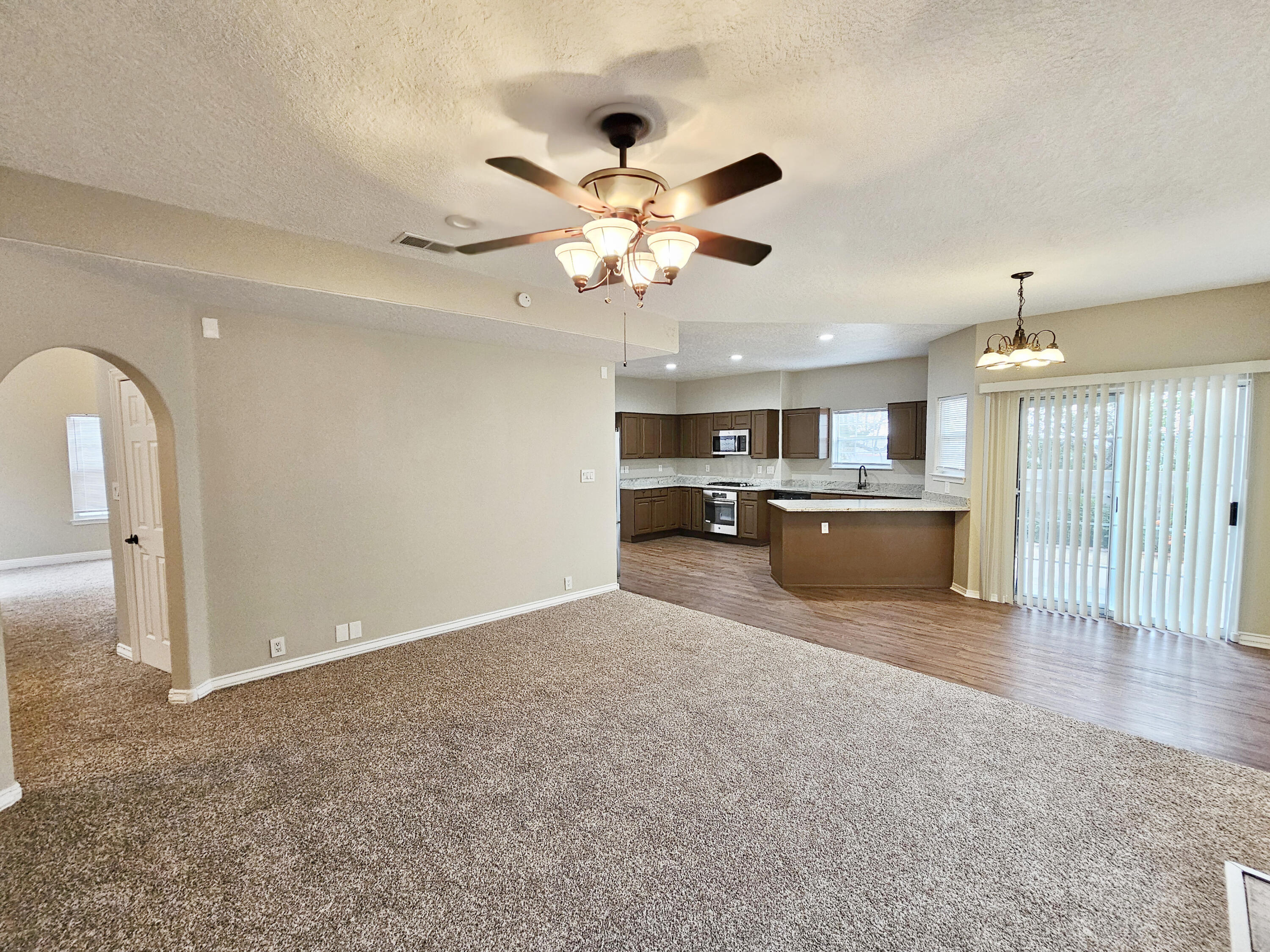 8735 Tierra Alegre Drive NE