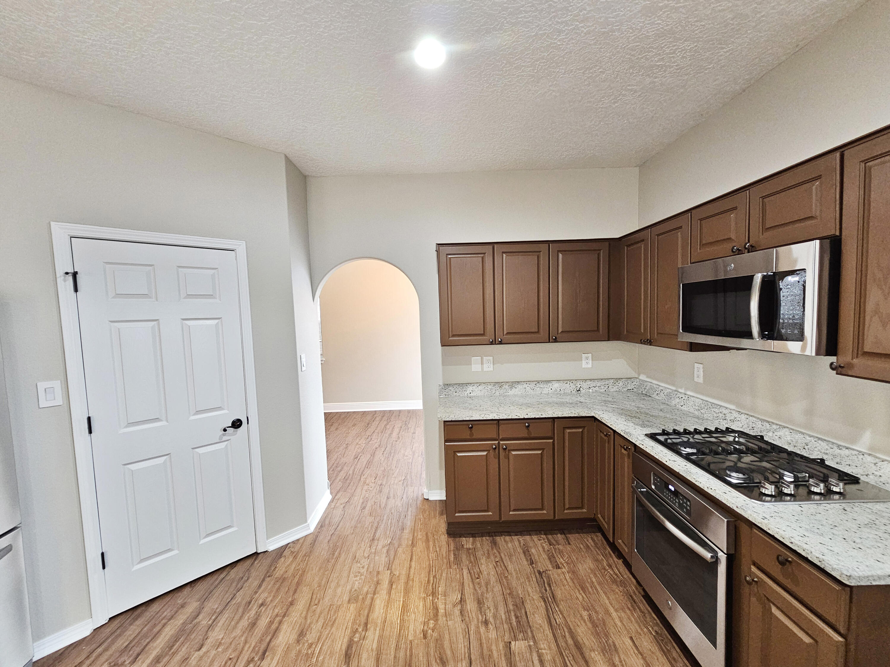 8735 Tierra Alegre Drive NE