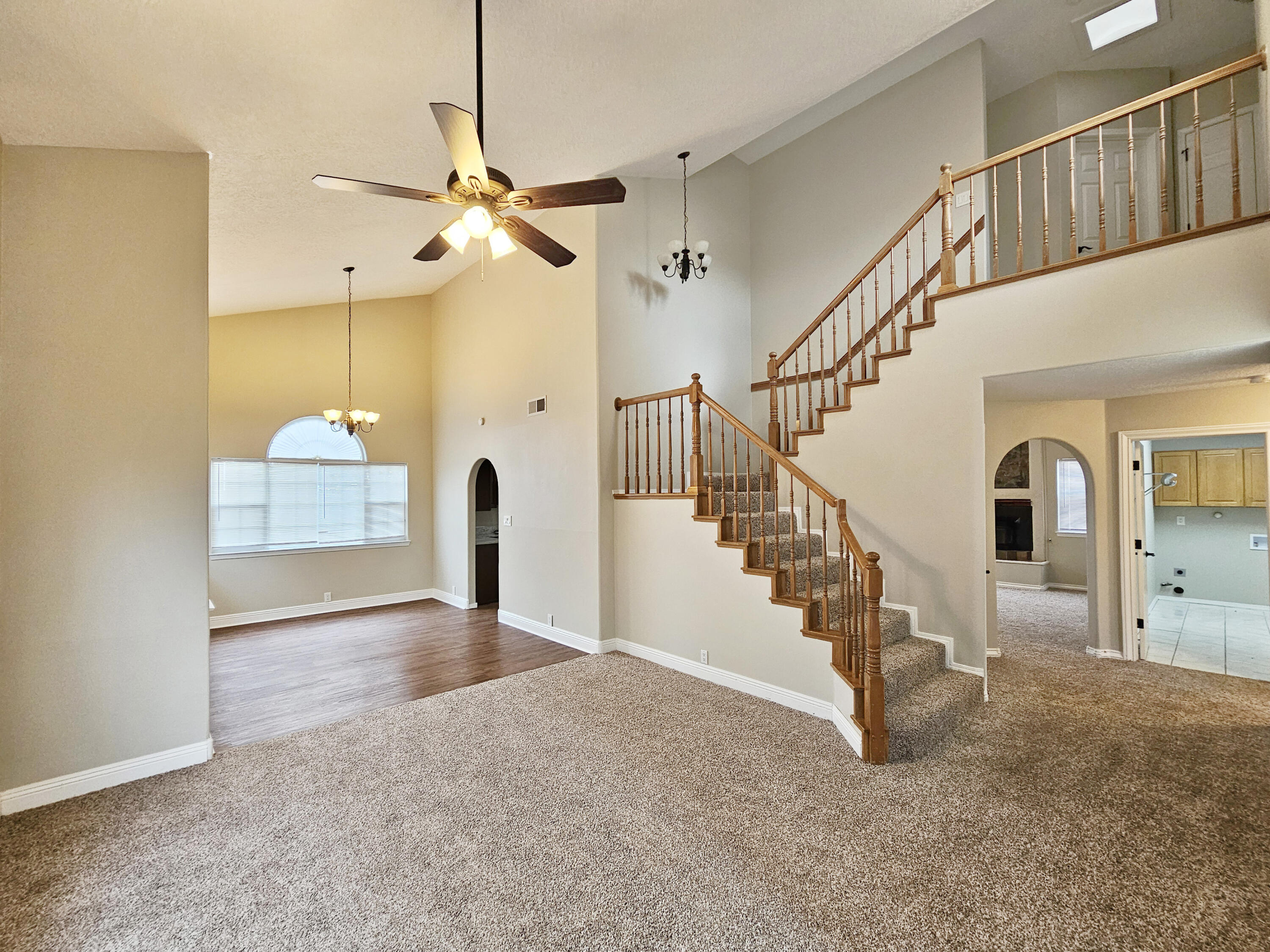 8735 Tierra Alegre Drive NE