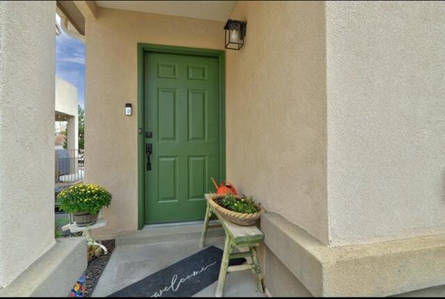 2924 Violeta Circle SE