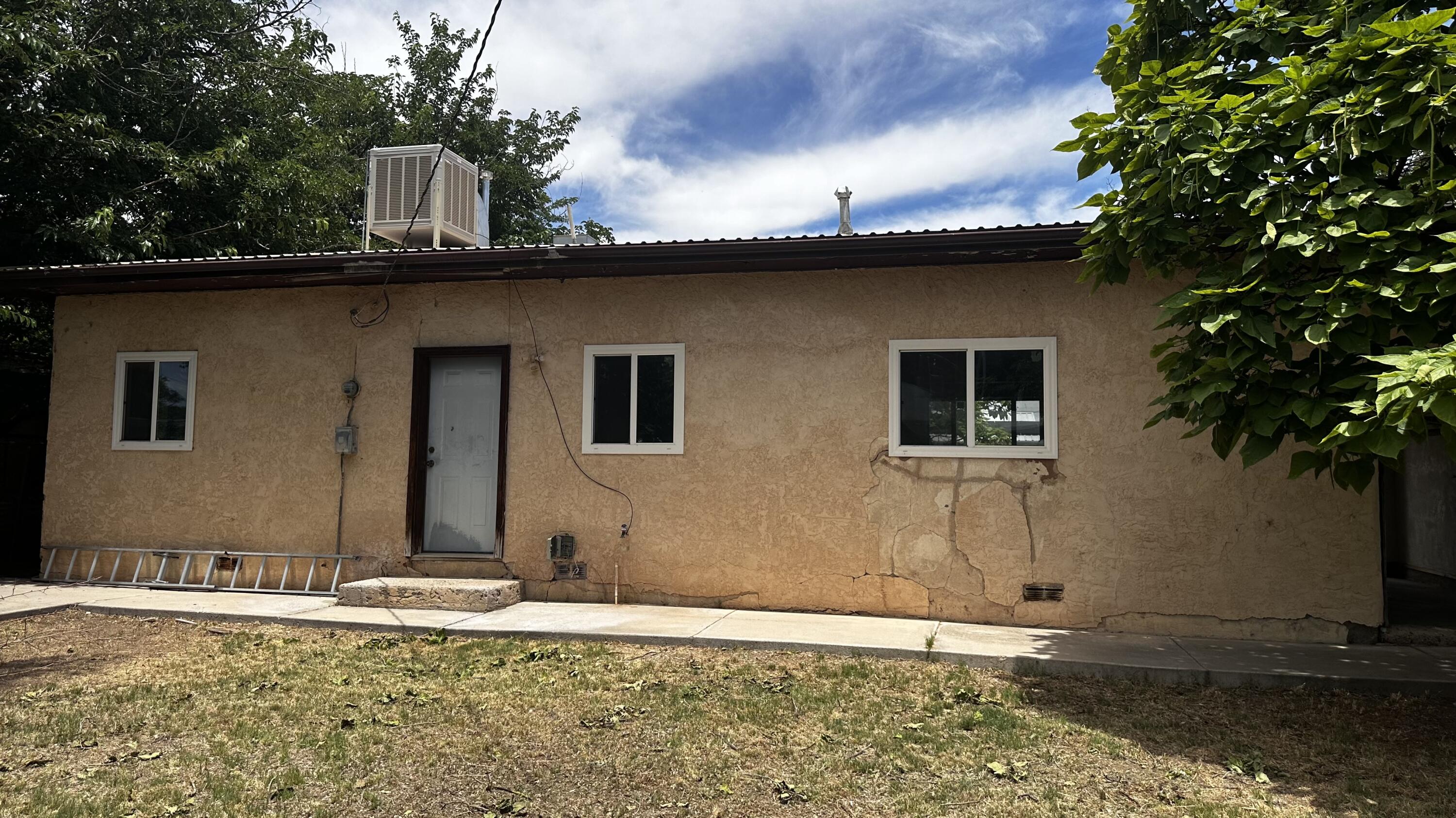 1021 Santa Anita Drive