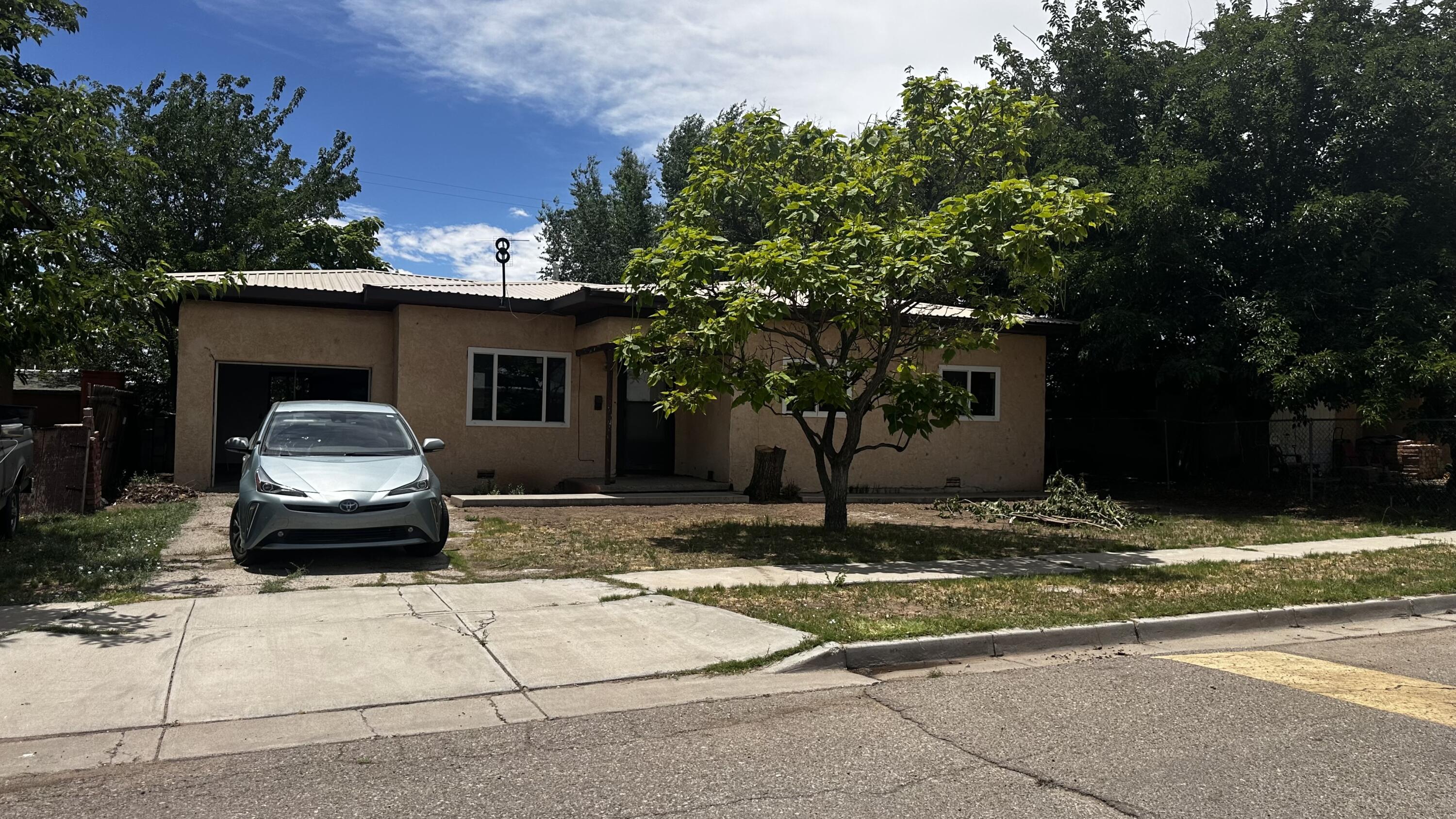 1021 Santa Anita Drive