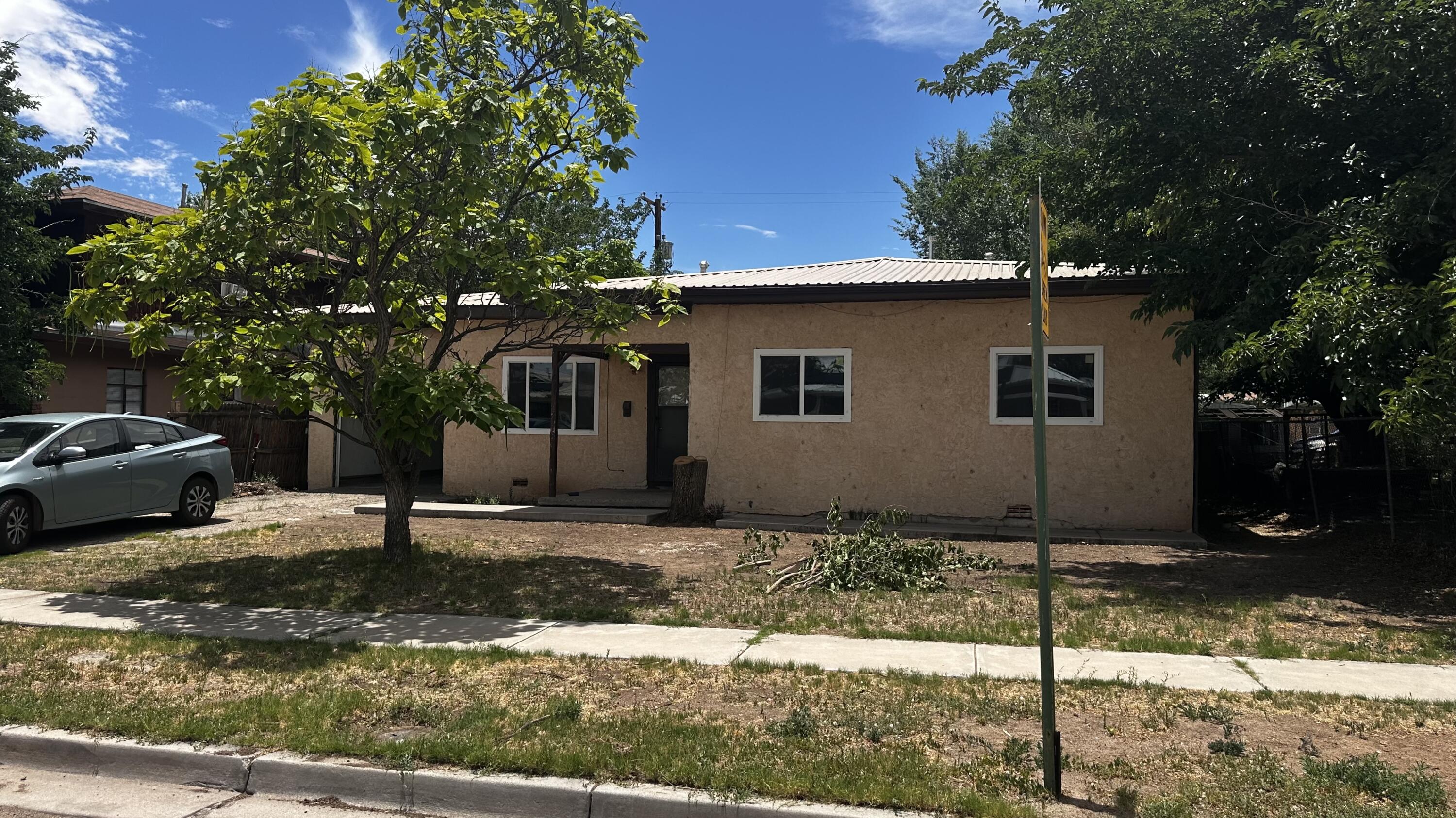 1021 Santa Anita Drive