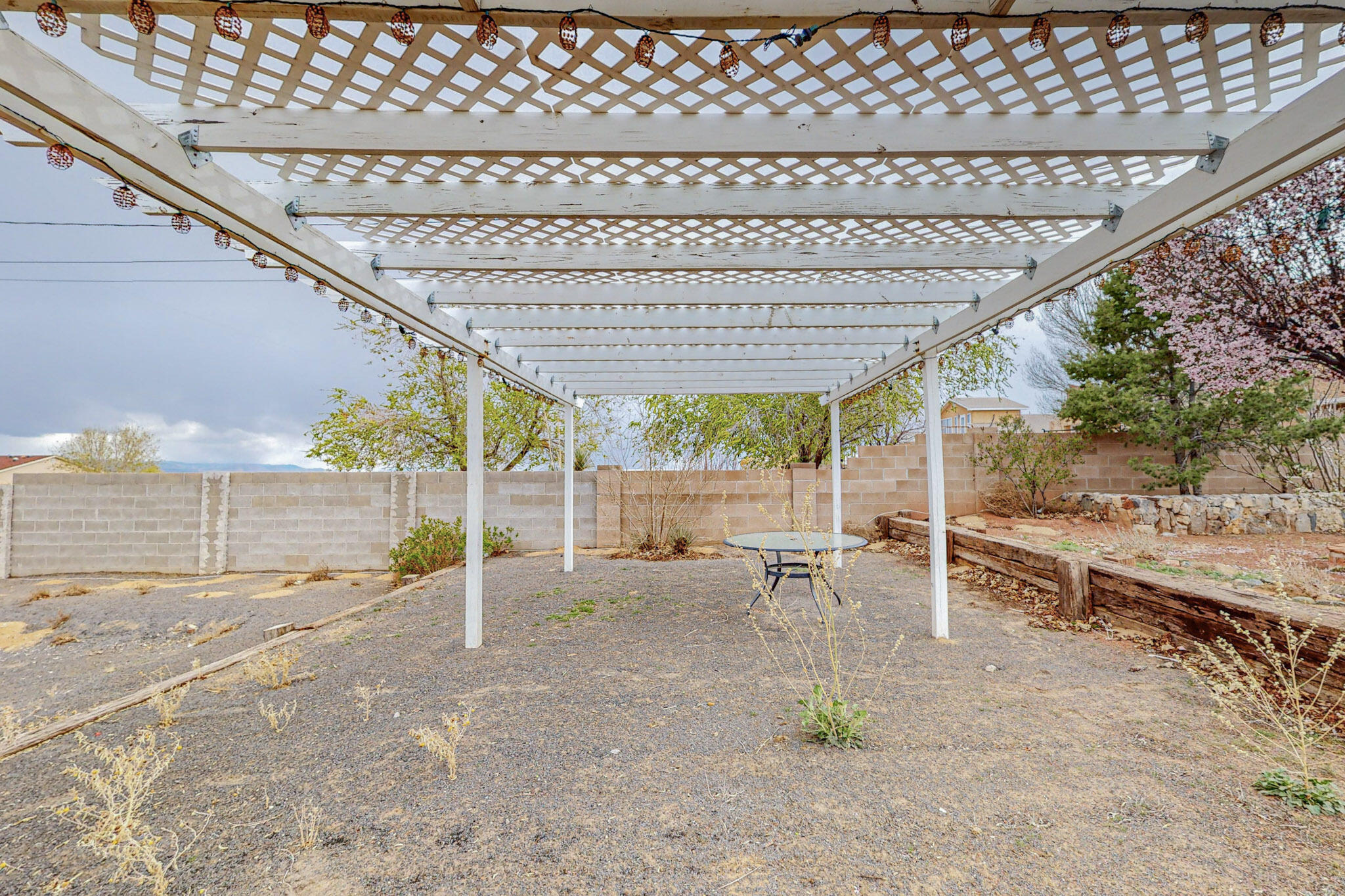 1422 Golf Course Road SE